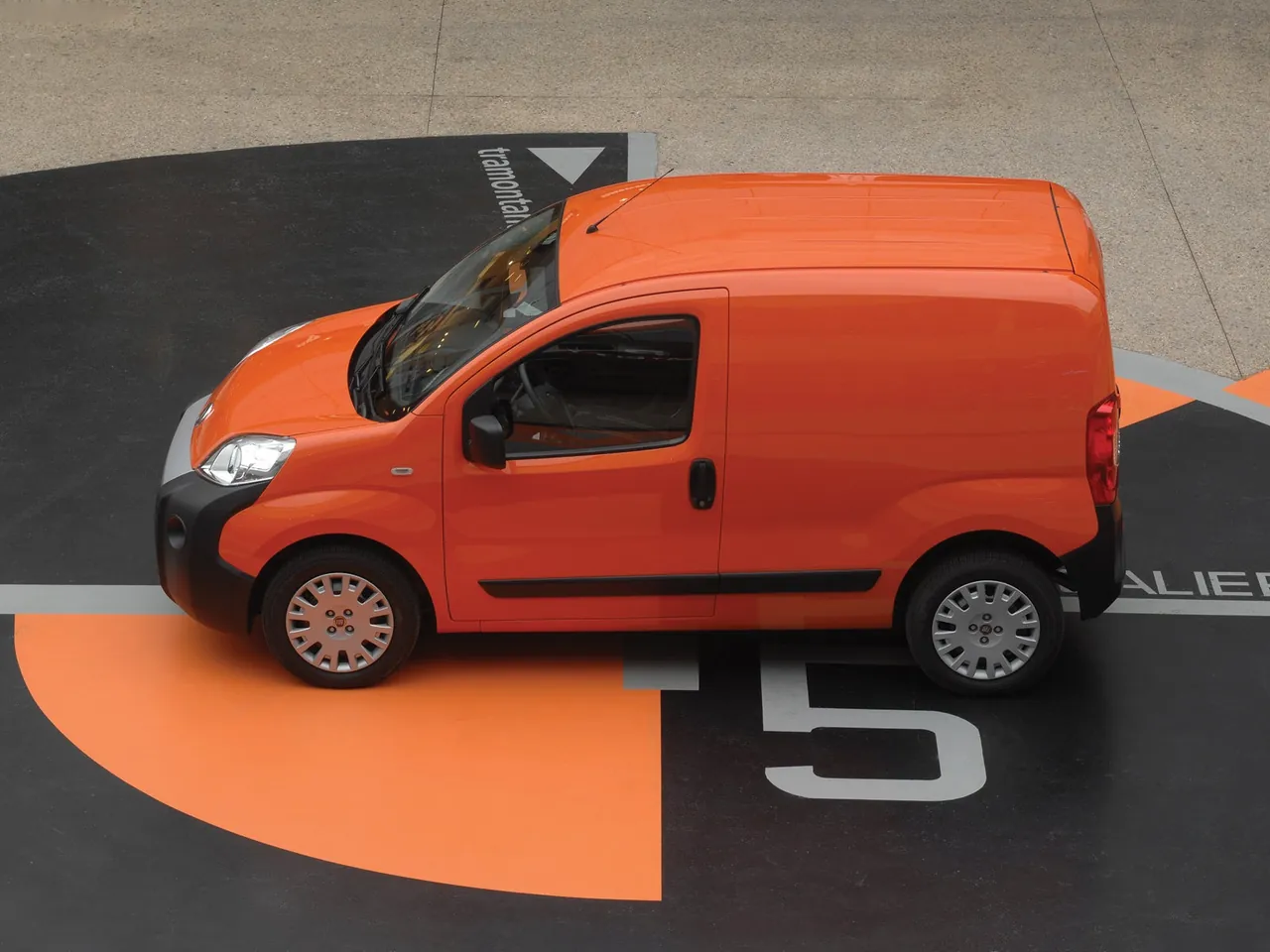 Fiat Fiorino (2008) – boční profil