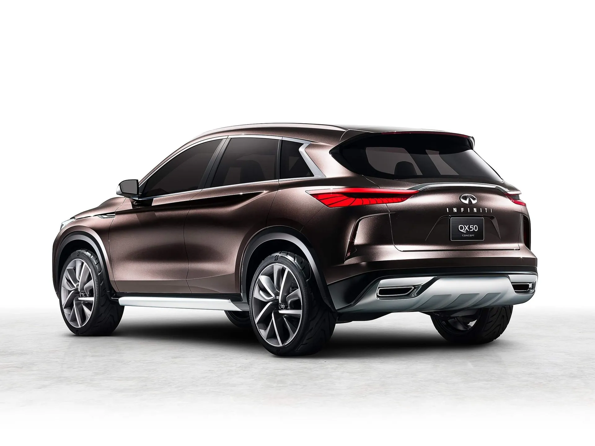 Infiniti QX50 Concept (2017) – zadní tříčtvrteční pohled
