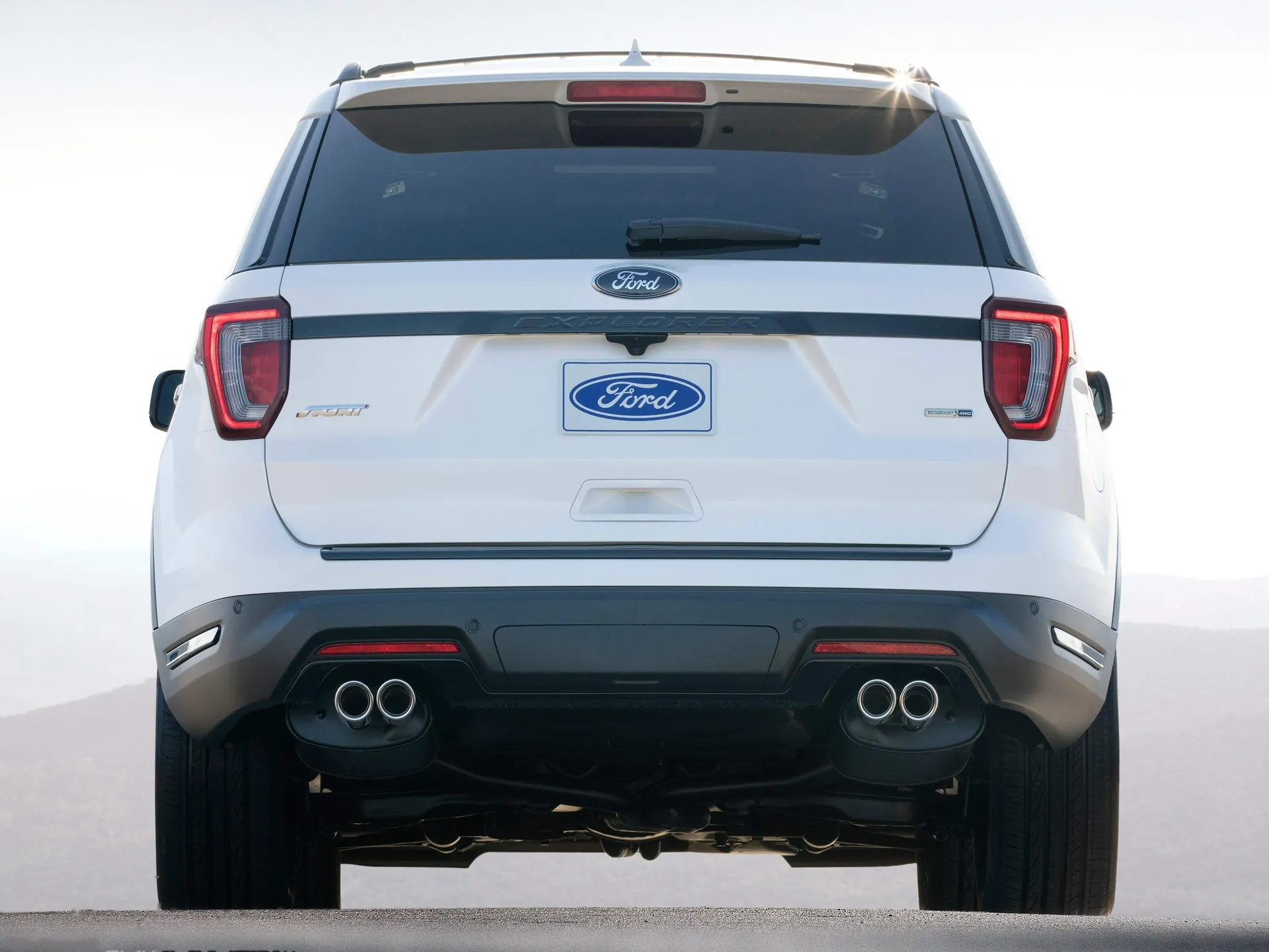 Ford Explorer Sport (2018) – zezadu