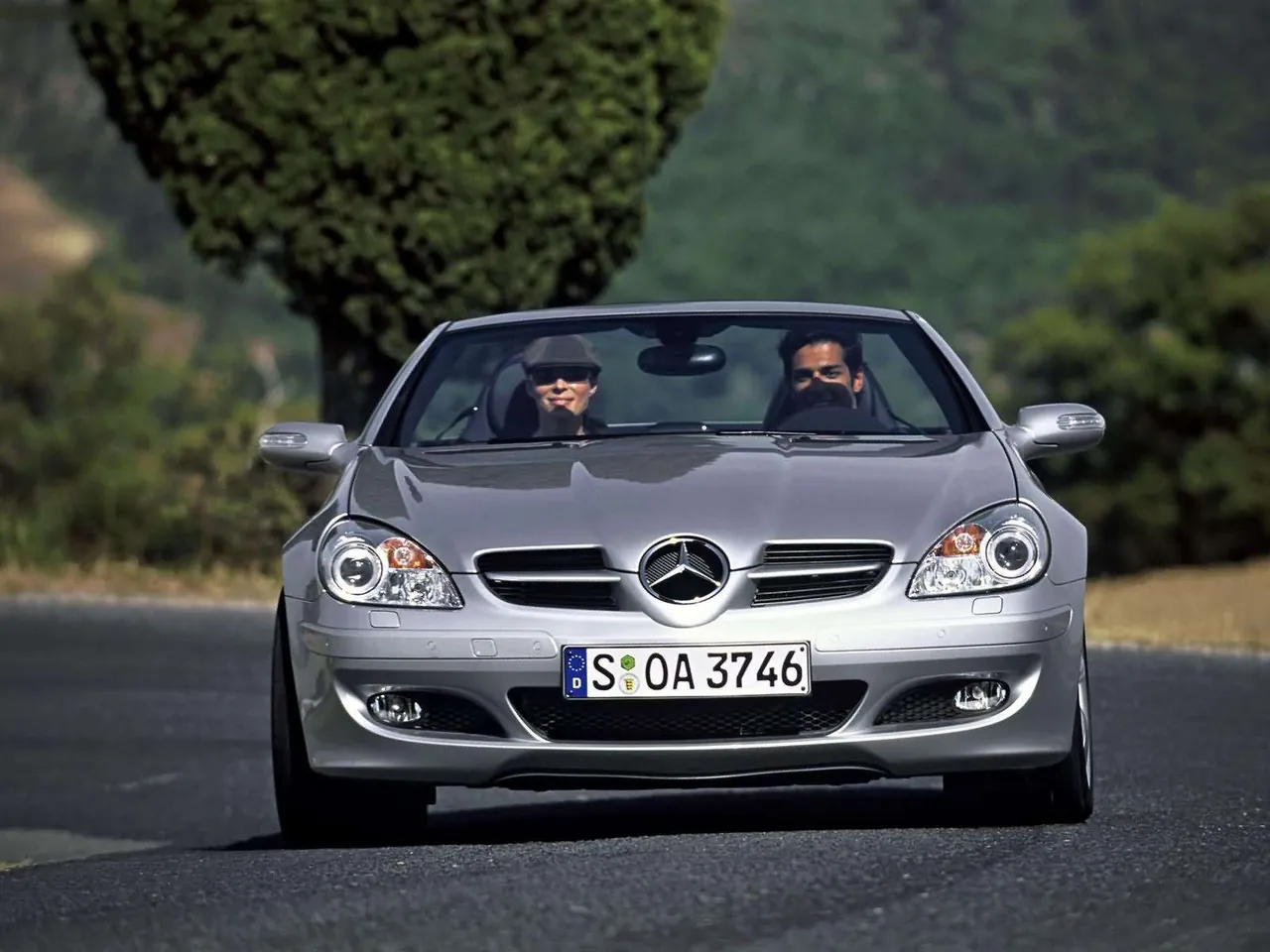 Mercedes-Benz SLK350 (2005) - Front