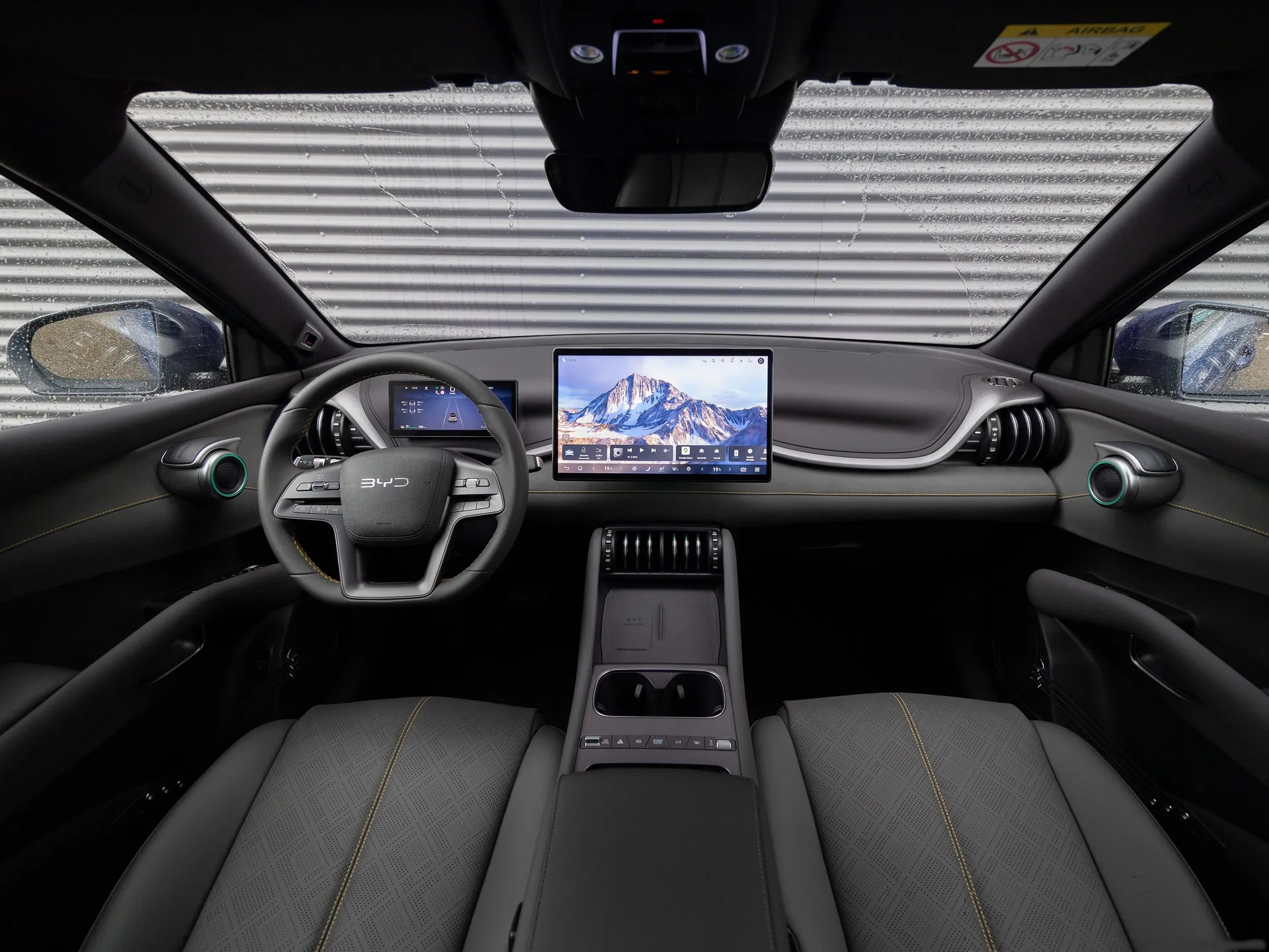 BYD Atto 3 Evo (2026) – interiér