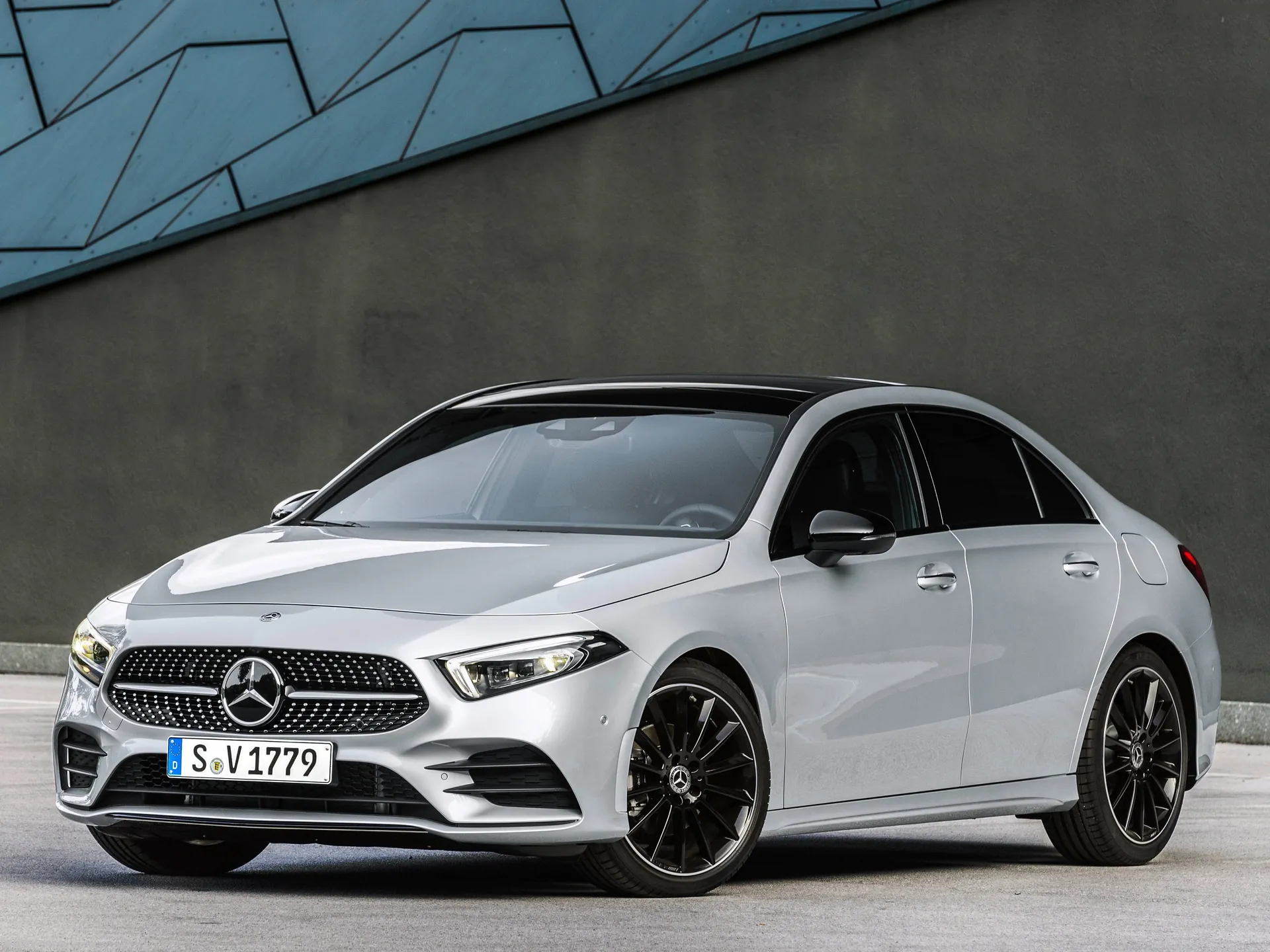 Mercedes-Benz A-Class Sedan (2019)