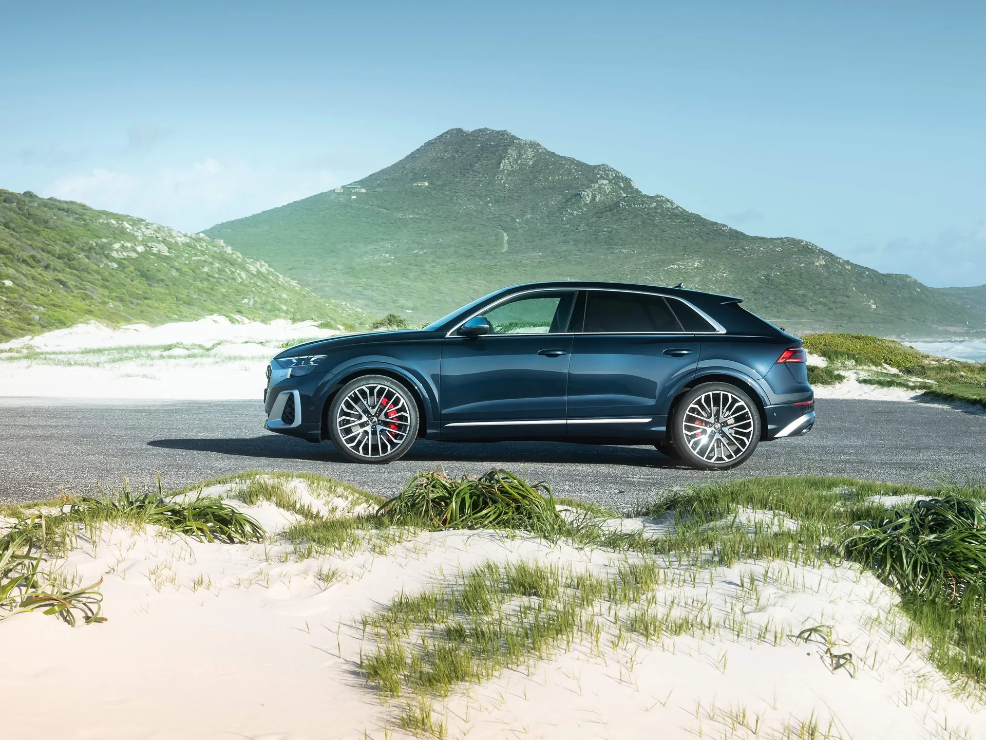 Audi SQ8 (2024) – boční profil