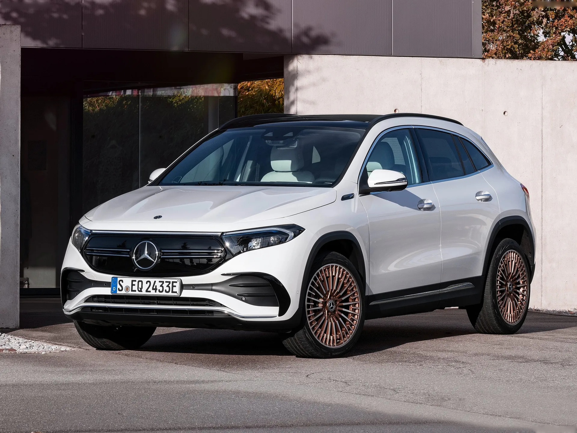 Mercedes-Benz EQA (2022)