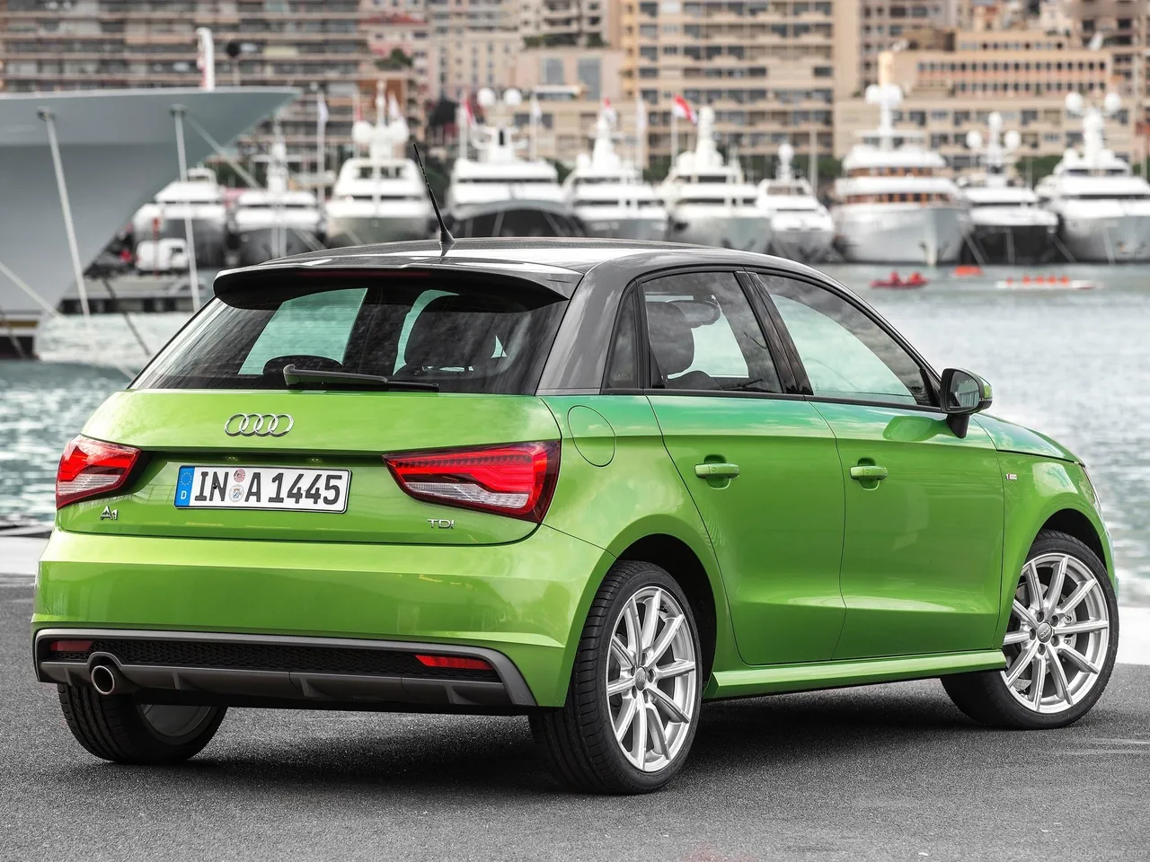 Audi A1 Sportback (2015) – zadní tříčtvrteční pohled