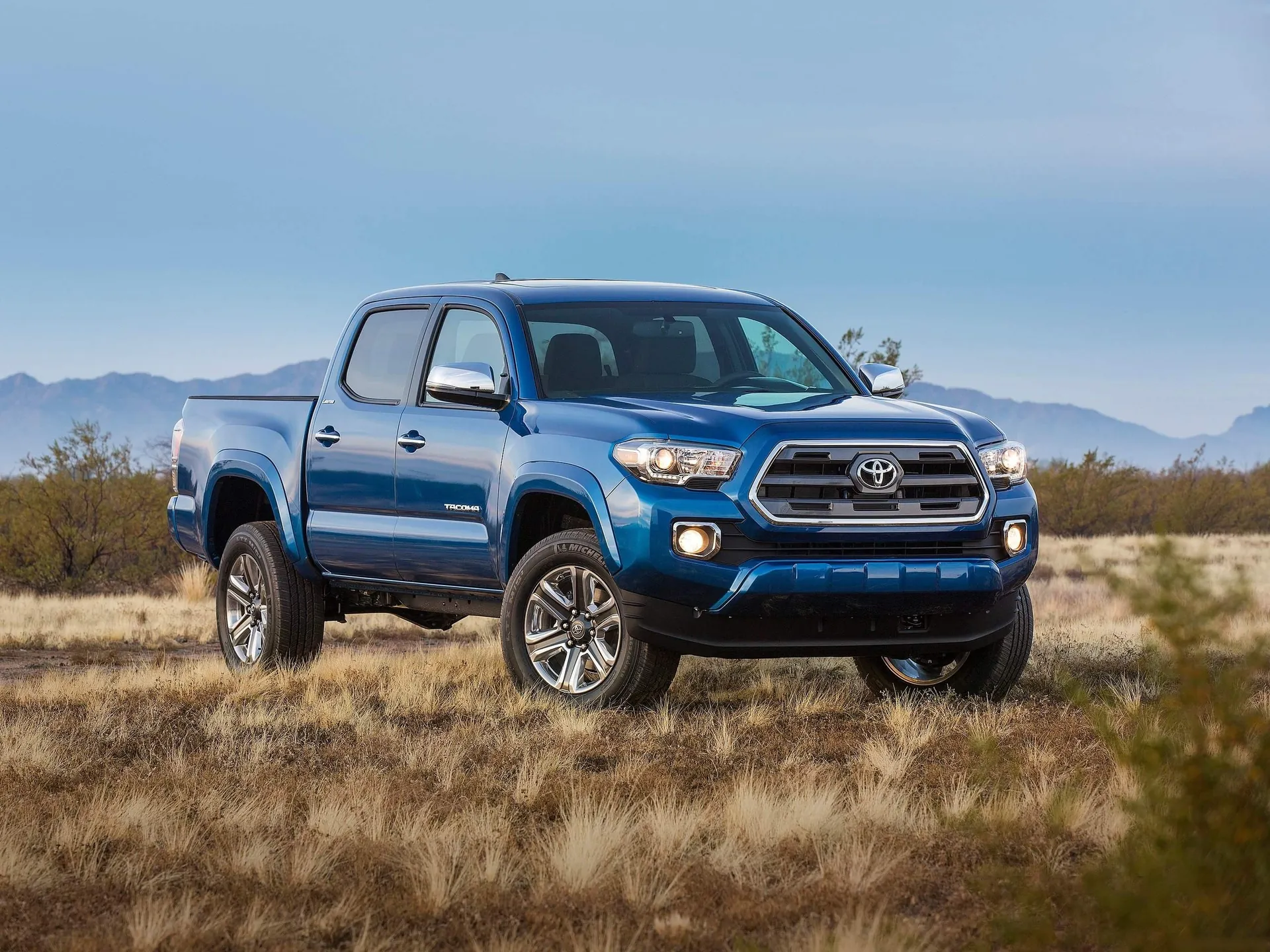 Toyota Tacoma (2016)