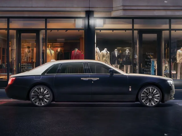 Rolls-Royce Ghost Extended Savile Row (2026)