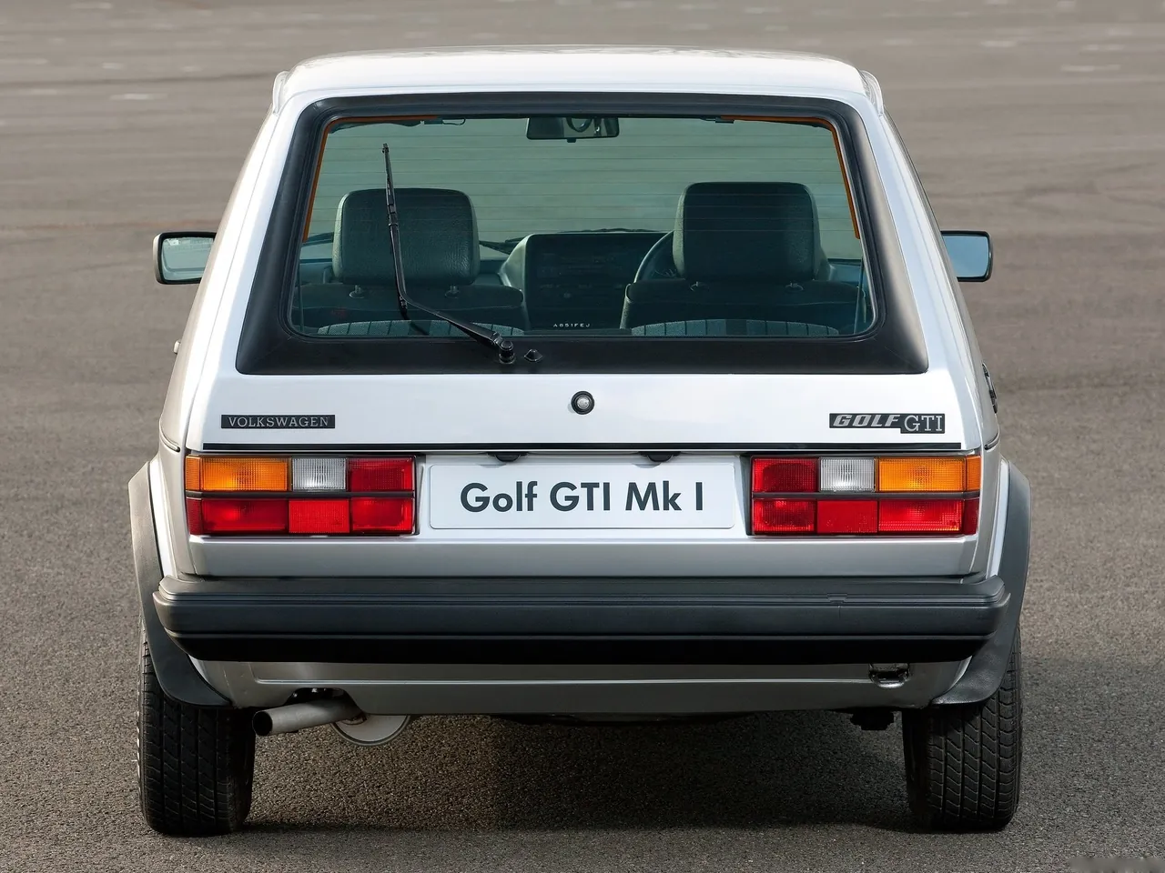 Volkswagen Golf I GTI (1976) - Rear