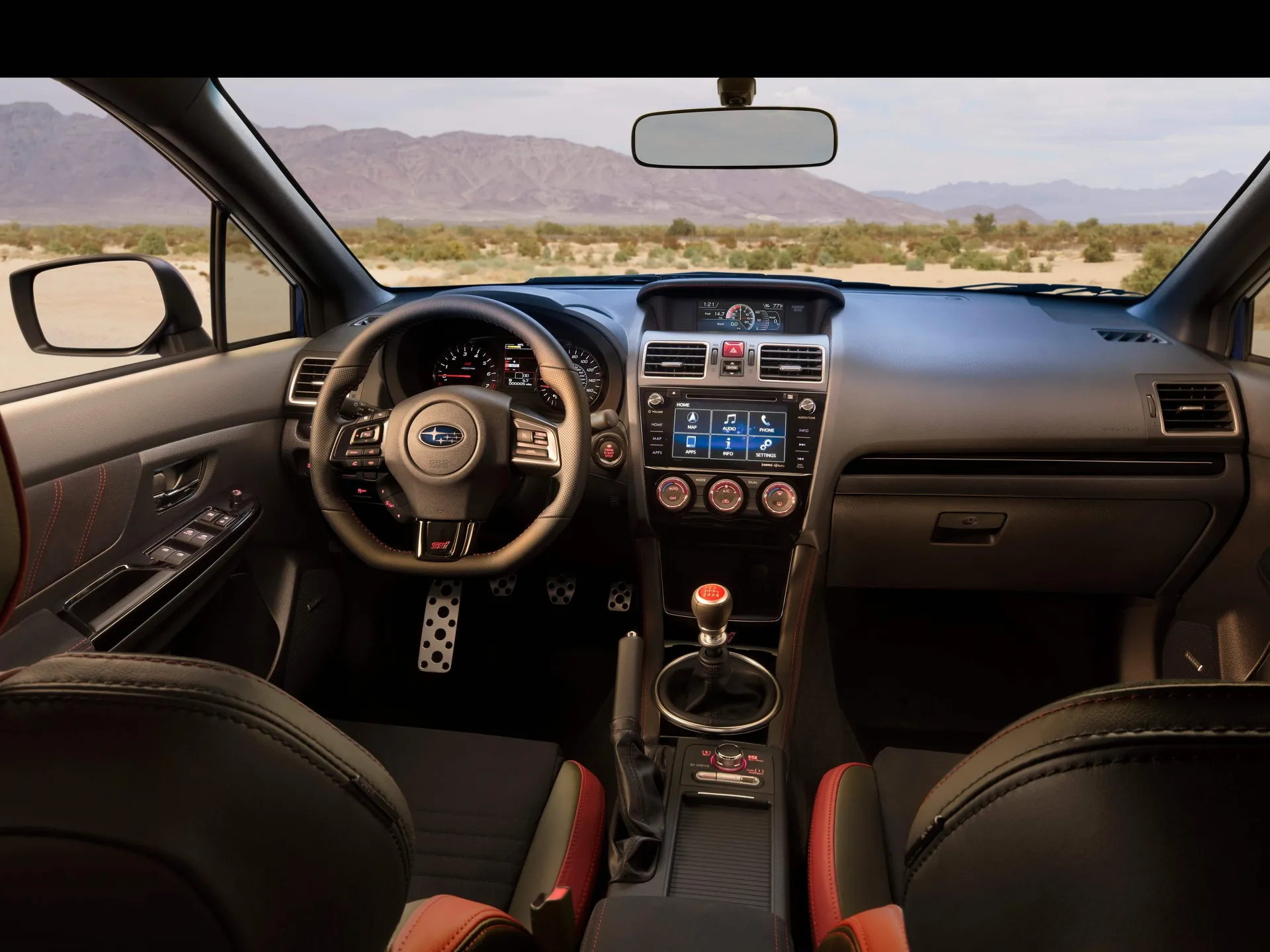Subaru WRX STI (2018) – interiér