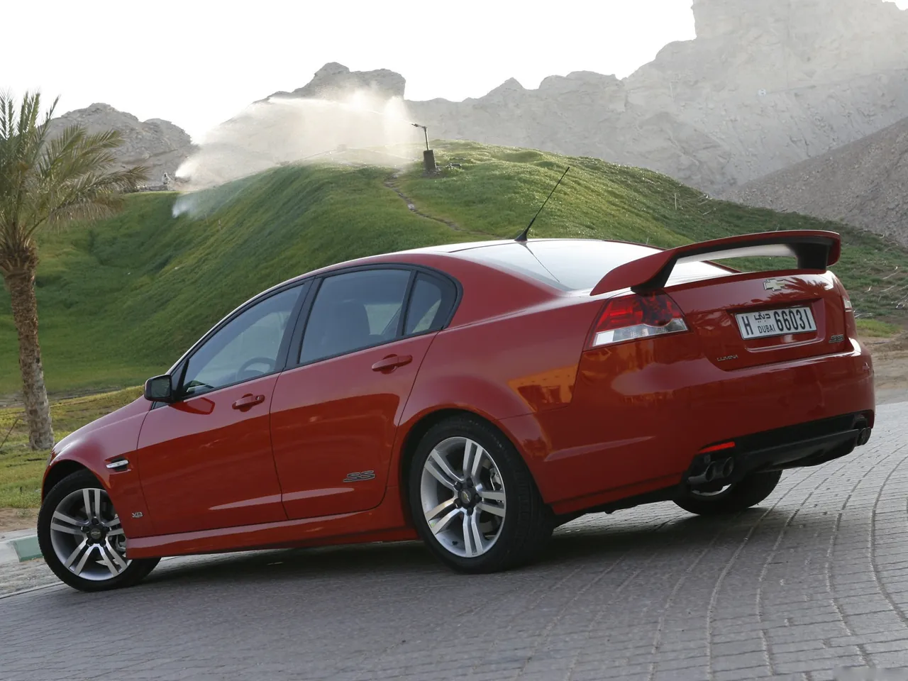 Chevrolet Lumina SS (2008) – zadní tříčtvrteční pohled