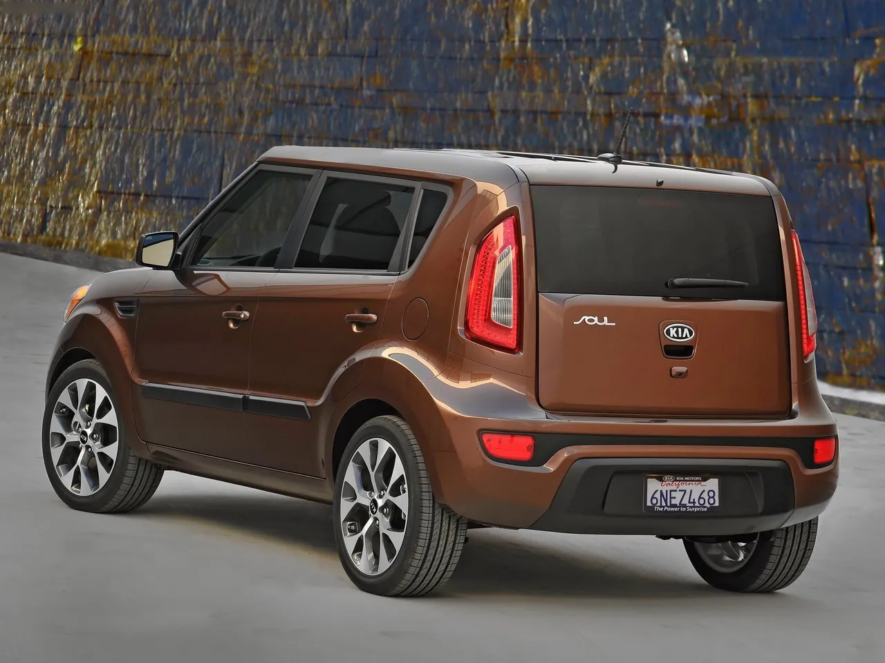 Kia Soul (2012) – zadní tříčtvrteční pohled