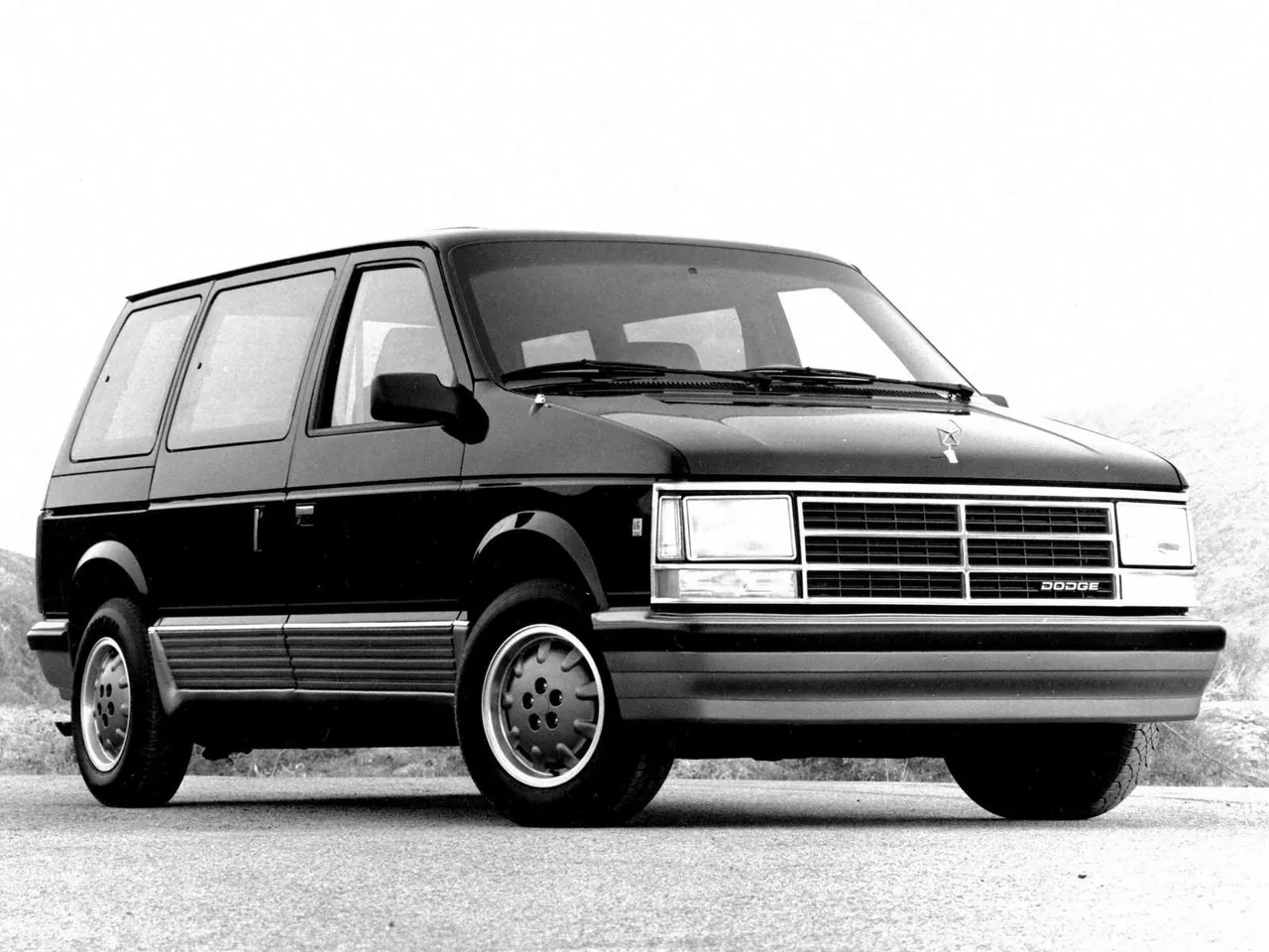 Dodge Caravan (1988)
