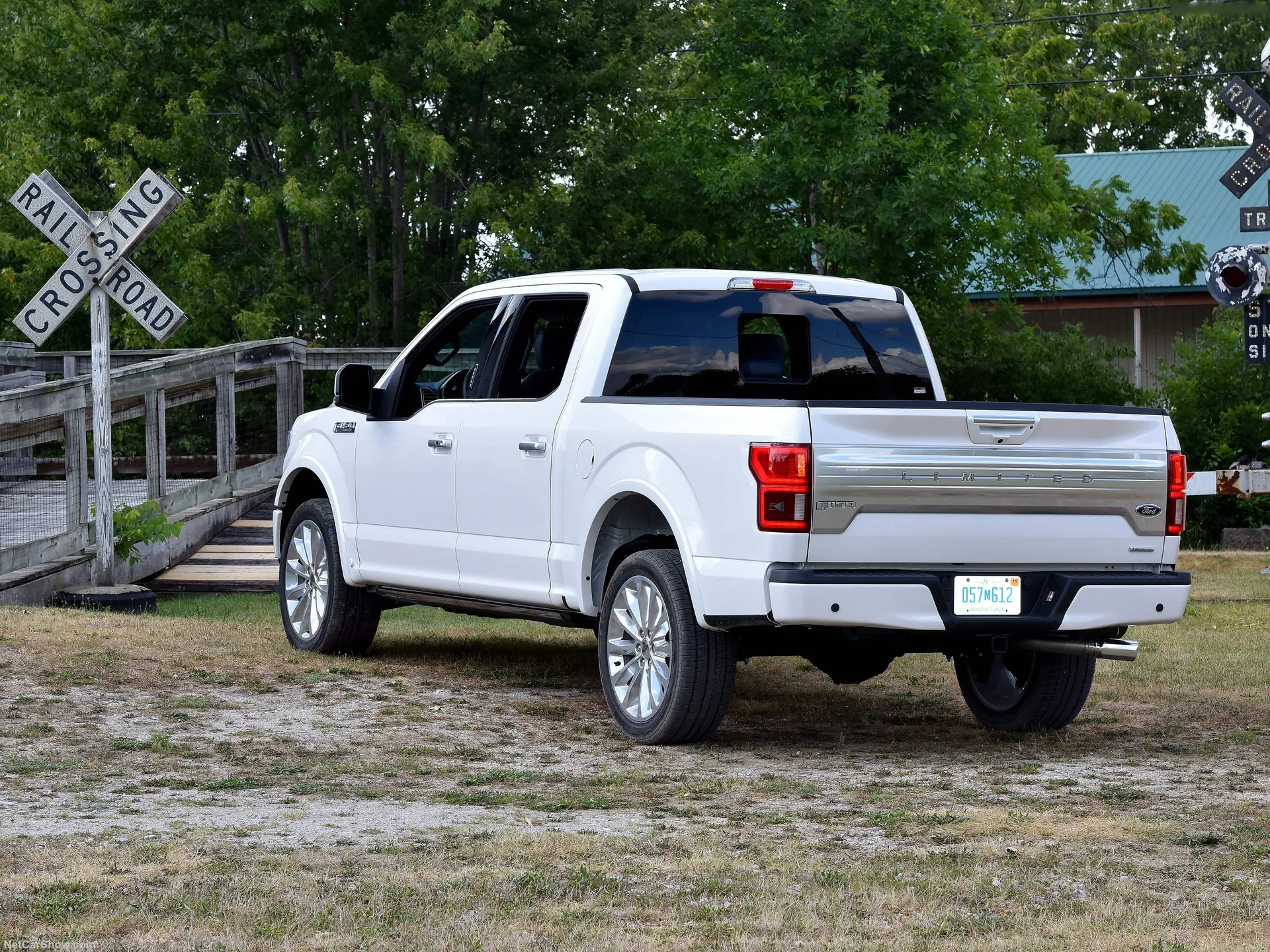 Ford F-150 (2018) – zadní tříčtvrteční pohled