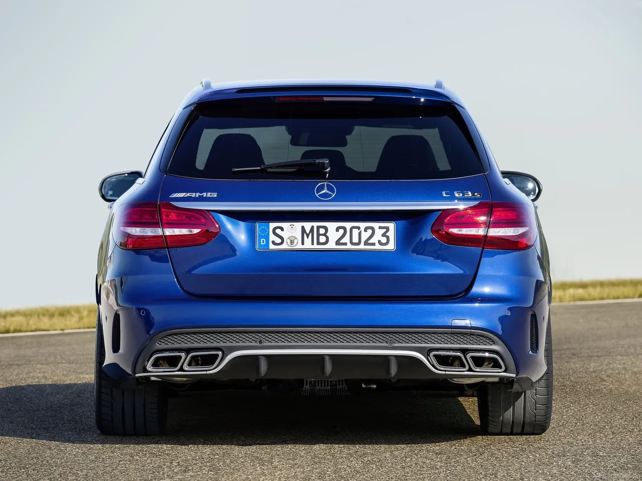 Mercedes-Benz C63 AMG Estate (2015) – zezadu
