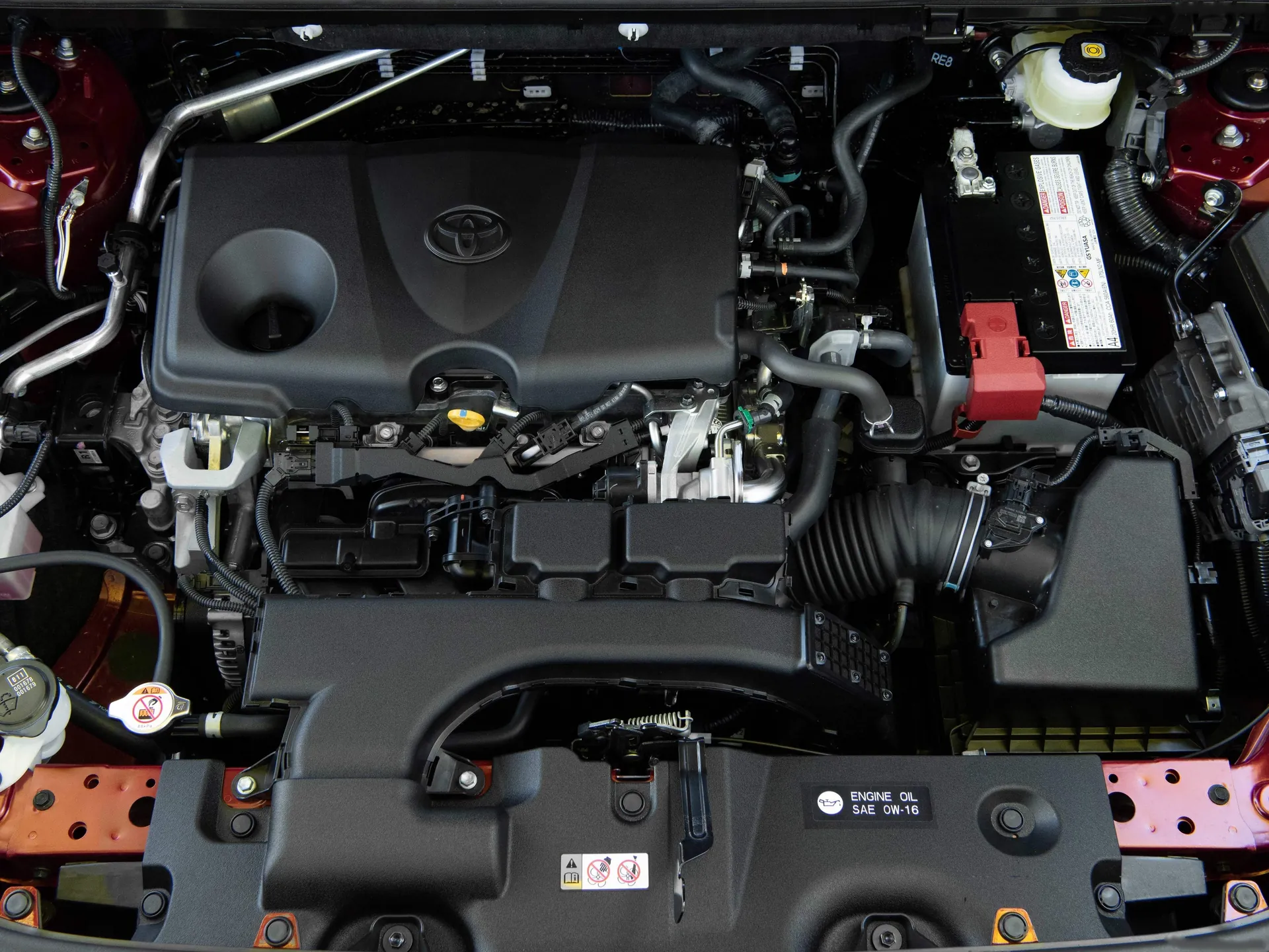 Toyota RAV4 Adventure (2019) - Engine Bay
