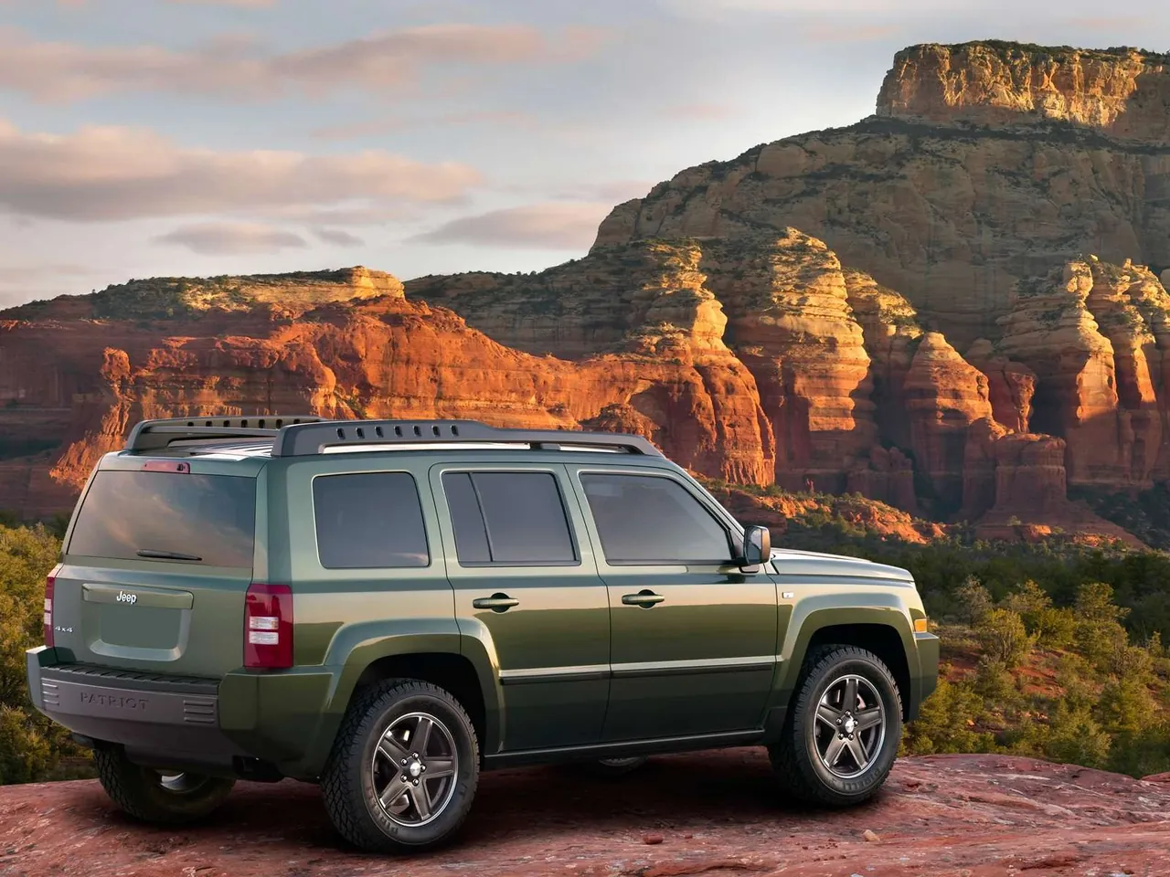 Jeep Patriot Concept (2005) - Rear Three-Quarter