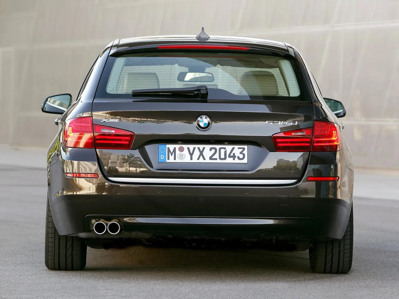 BMW 5-Series Touring (2014) – zezadu