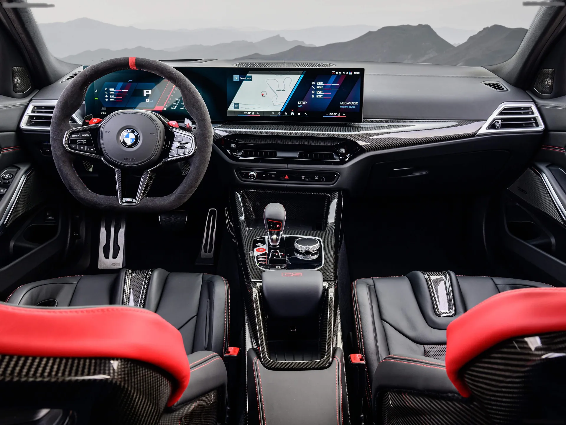 BMW M3 CS Touring (2025) – interiér