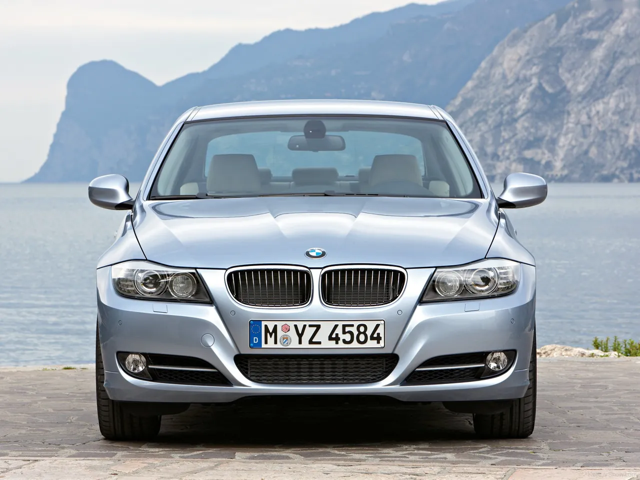 BMW 3-Series (2009) – zepředu