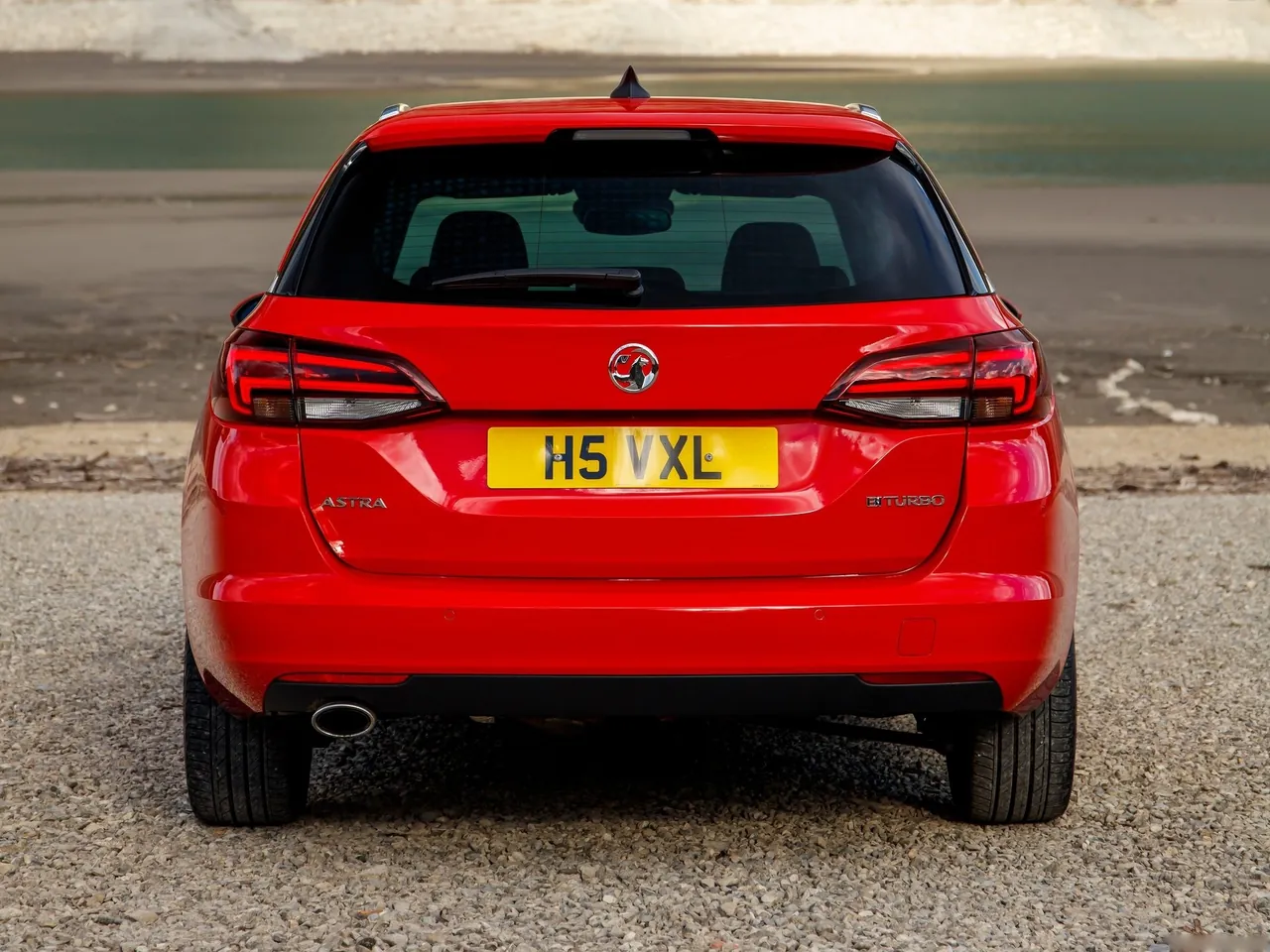 Vauxhall Astra Sports Tourer (2016) – zezadu