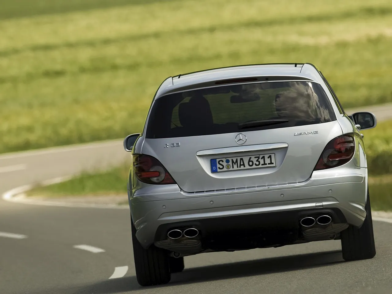 Mercedes-Benz R 63 AMG (2007) - Rear