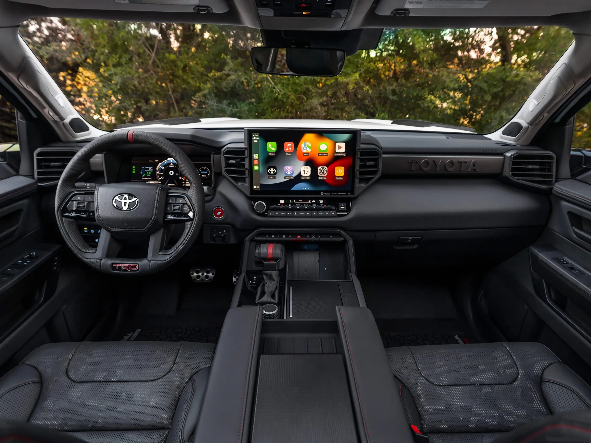 Toyota Sequoia (2023) - Interior