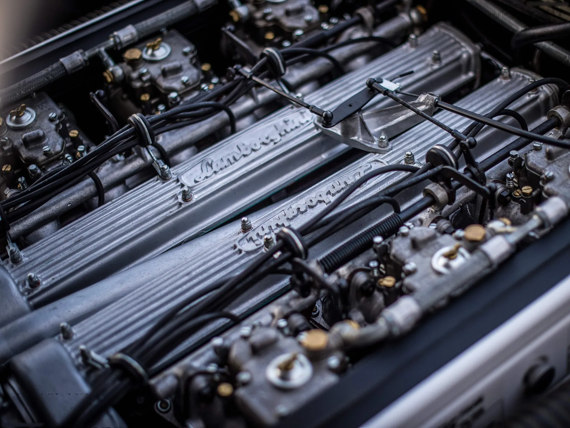Lamborghini 350 GT (1964) – motor
