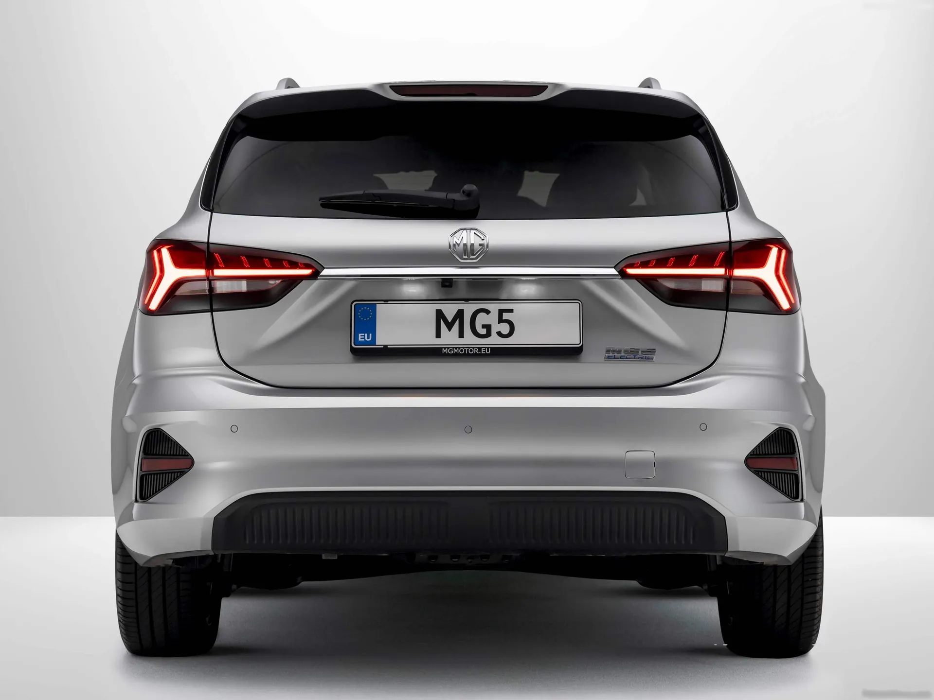 MG 5 EV (2023) – zezadu