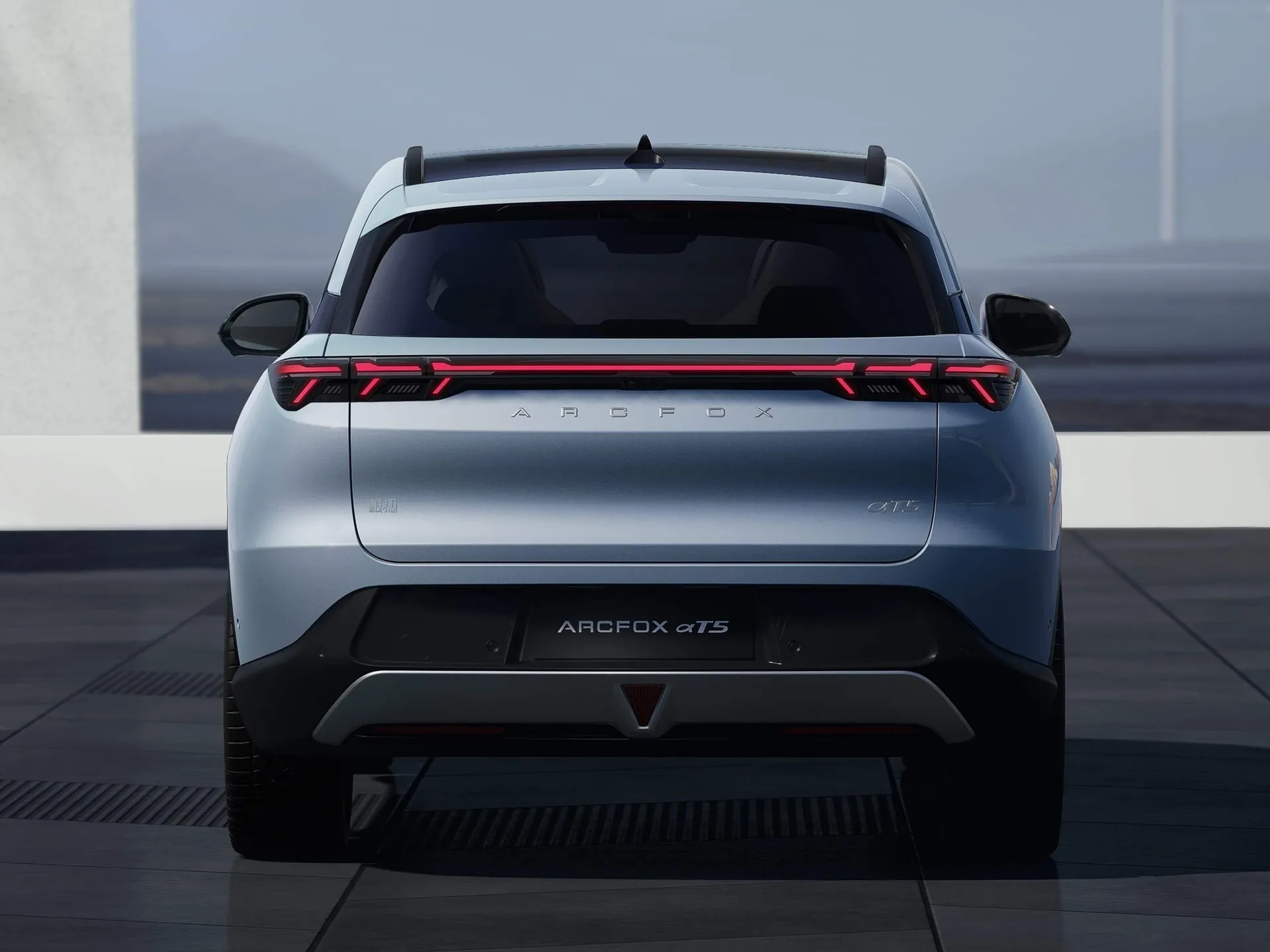 BAIC ArcFox Alpha T5 (2024) – zezadu