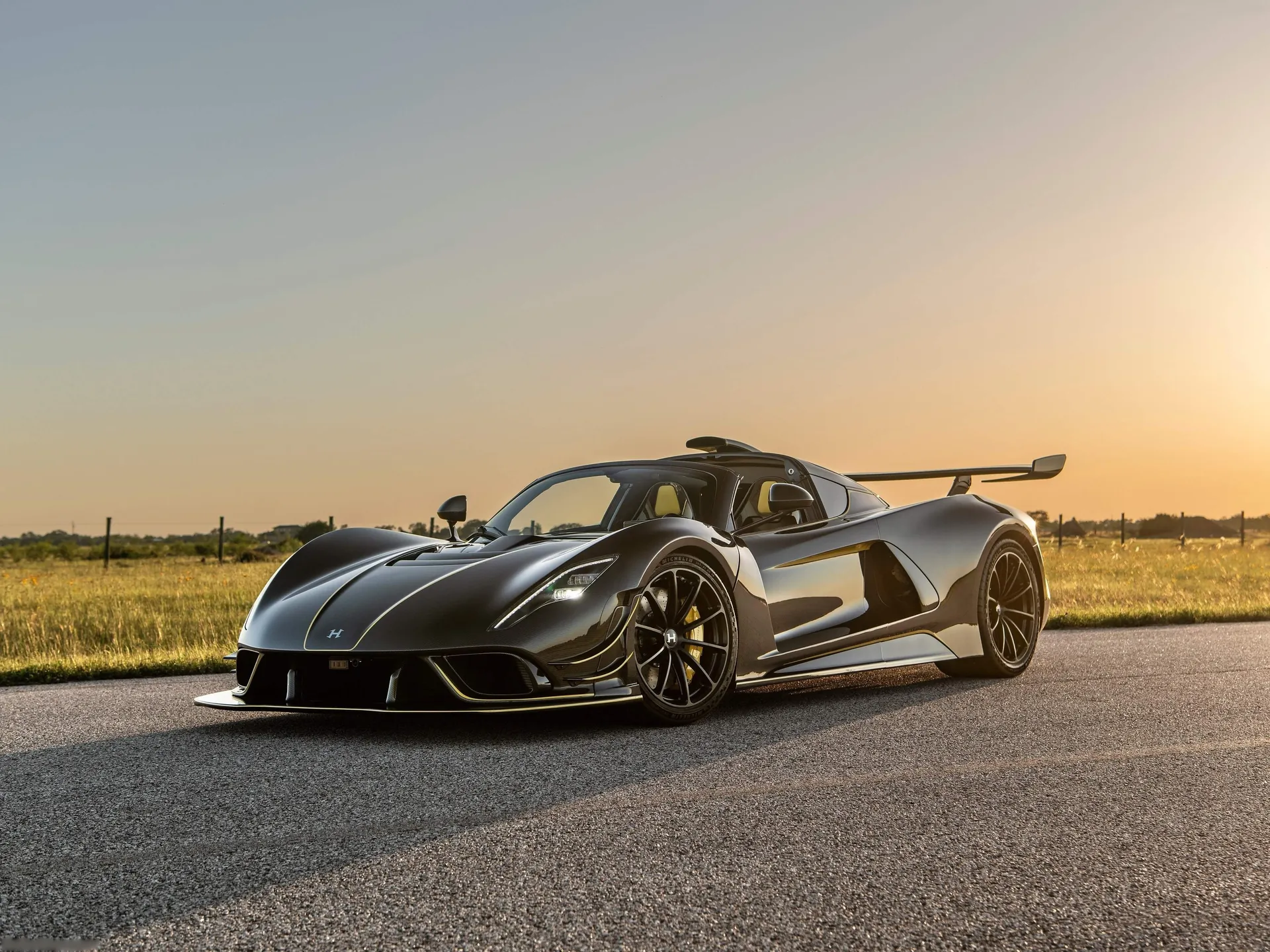 Hennessey Venom F5 Revolution Roadster (2023)