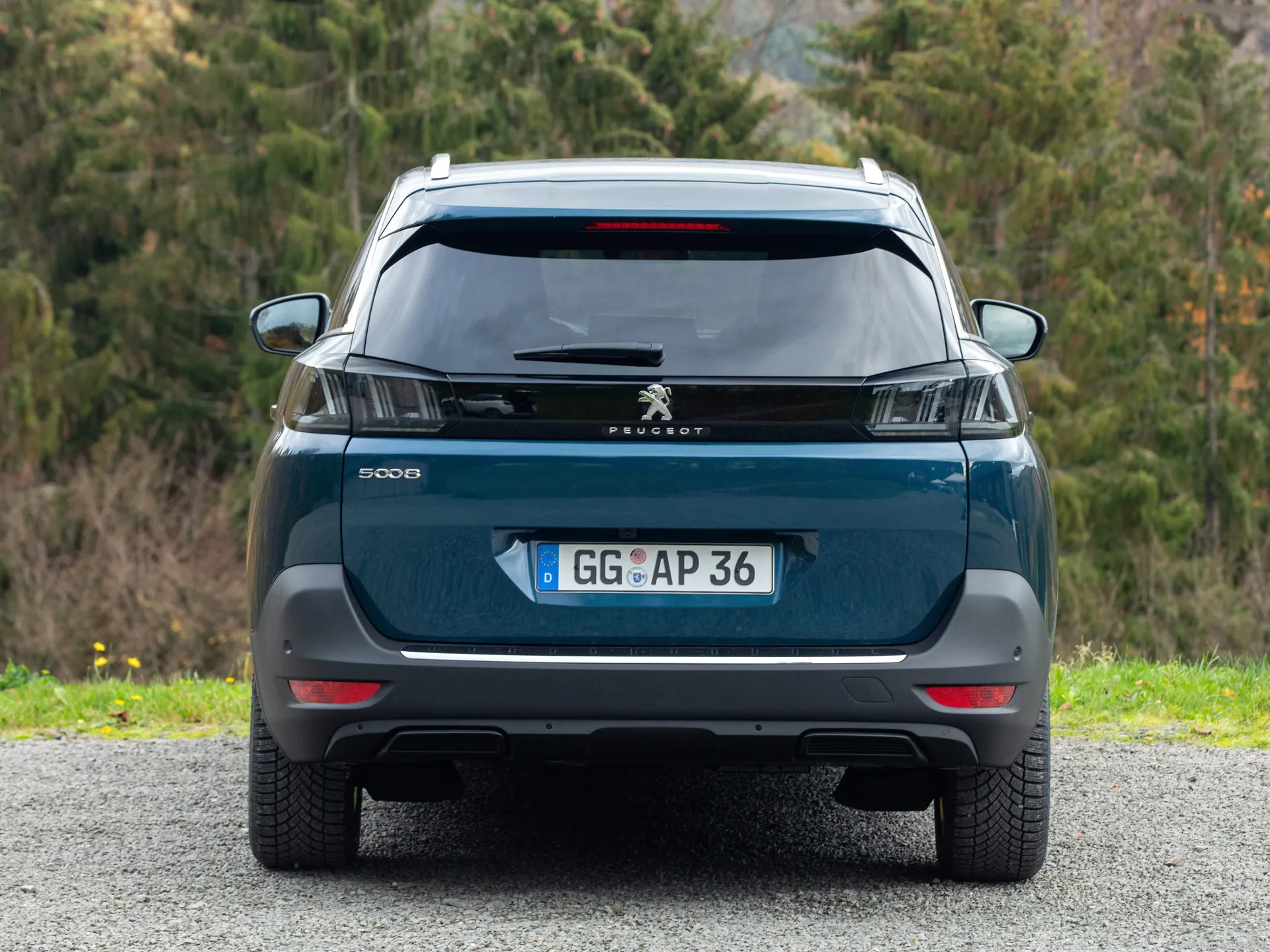 Peugeot 5008 (2021) – zezadu