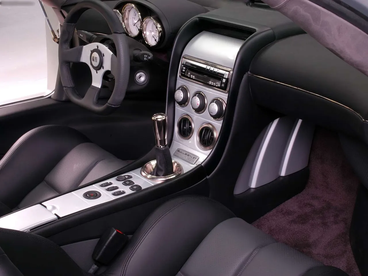 Saleen S7 Twin Turbo (2005) - Interior