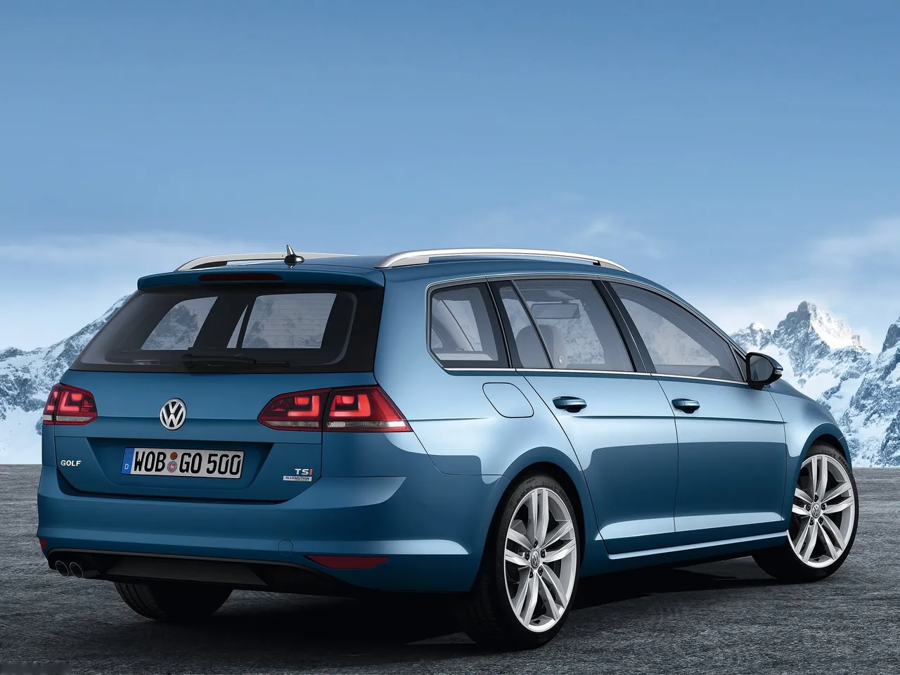 Volkswagen Golf Variant (2014) – zadní tříčtvrteční pohled