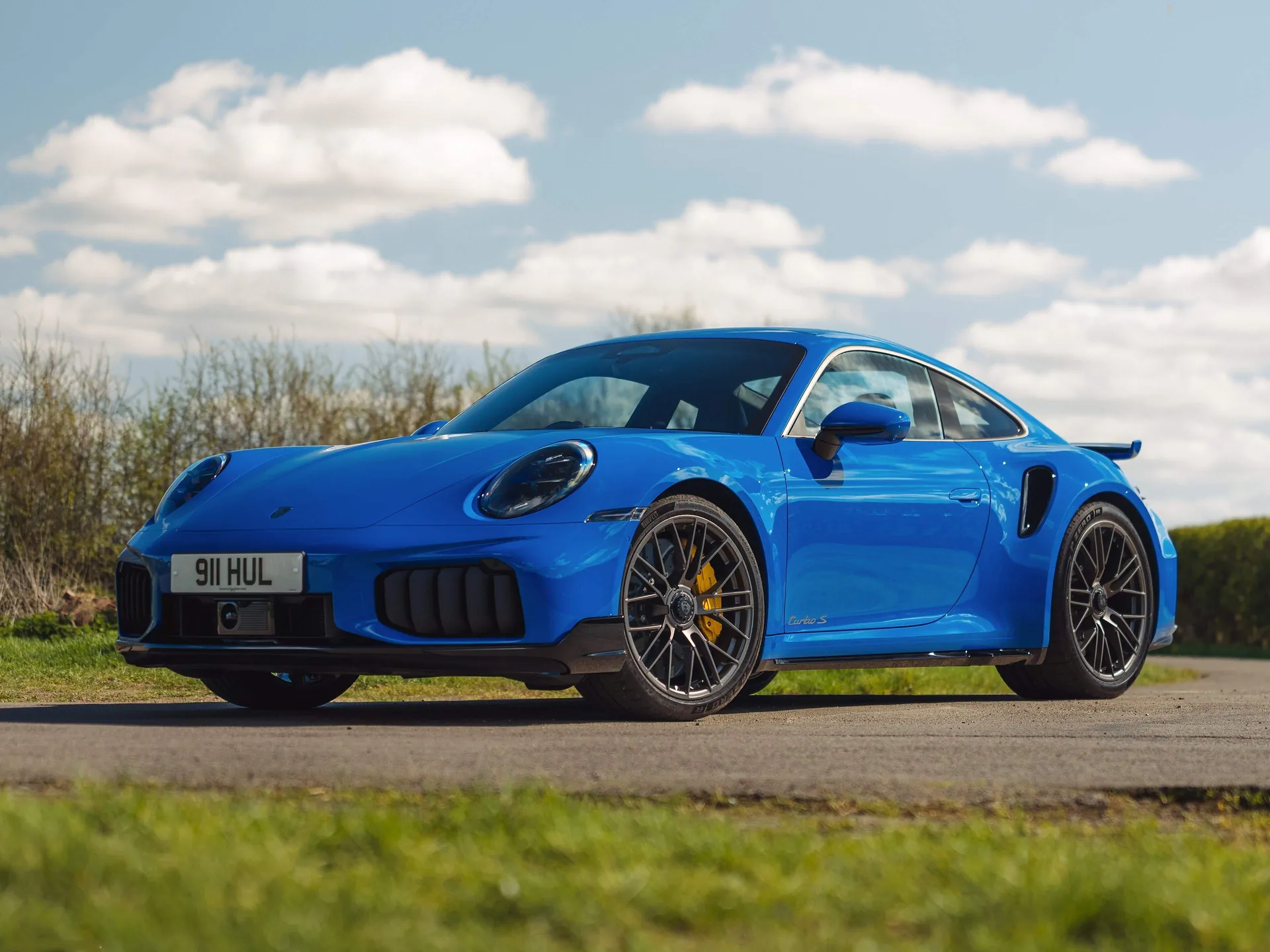 Porsche 911 Turbo S [UK] (2026)