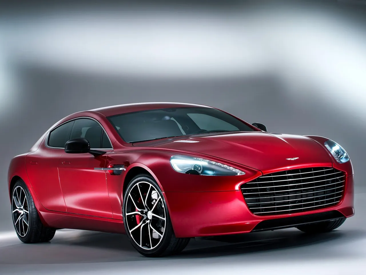 Aston Martin Rapide S (2014) - Front Three-Quarter