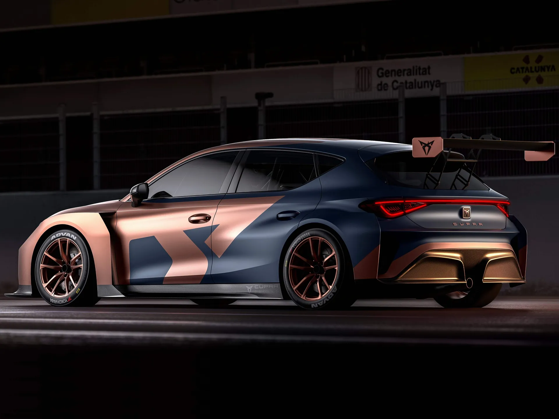 Cupra Leon Competicion (2020) – zadní tříčtvrteční pohled