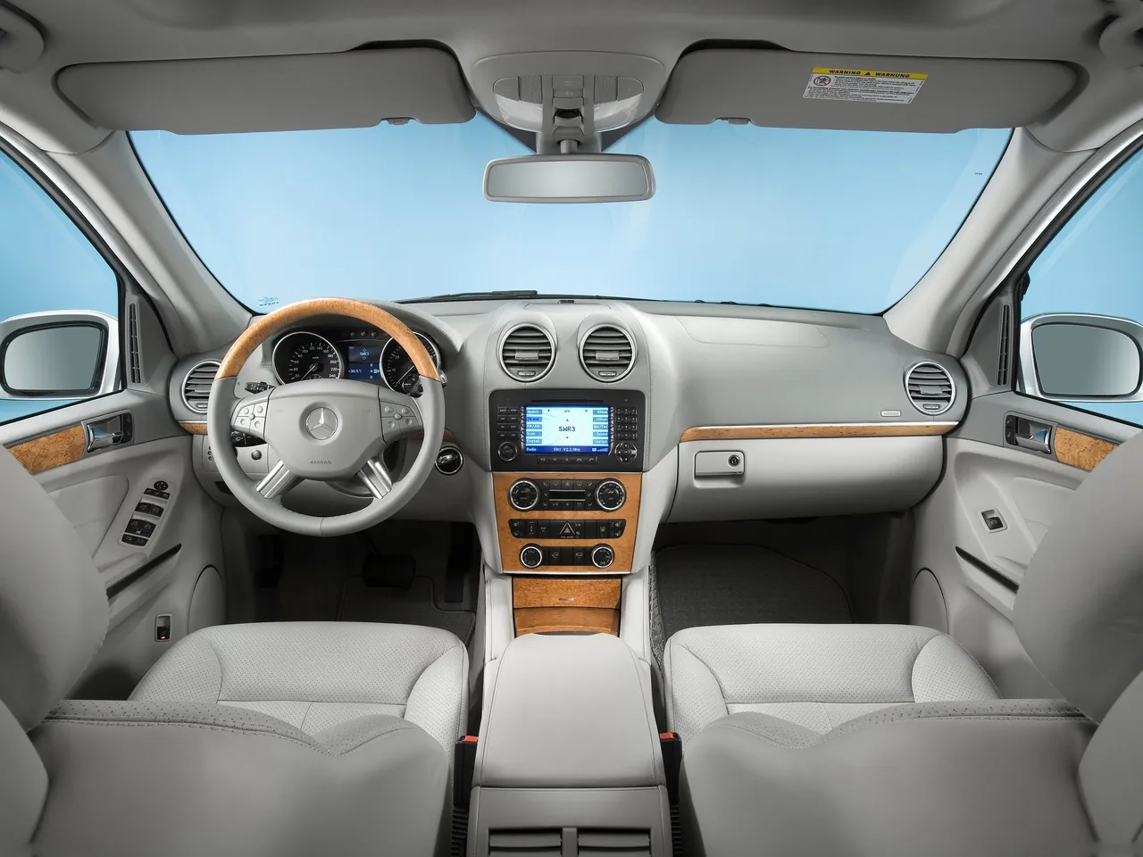 Mercedes-Benz GL-Class (2006) - Interior