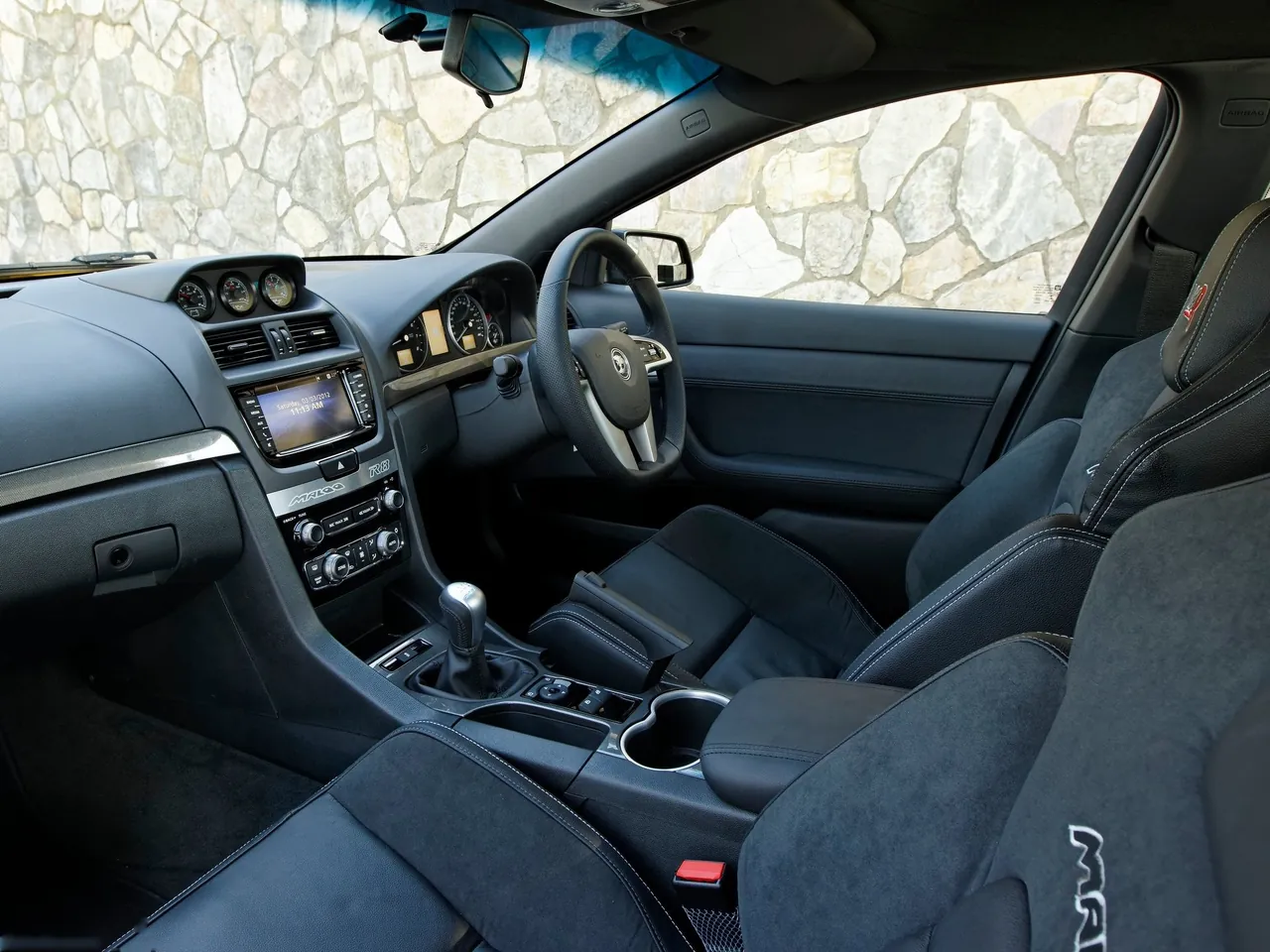 Vauxhall VXR Maloo (2012) – interiér