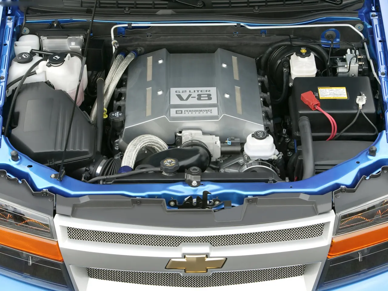 Chevrolet Colorado Cruz (2004) – motorový prostor