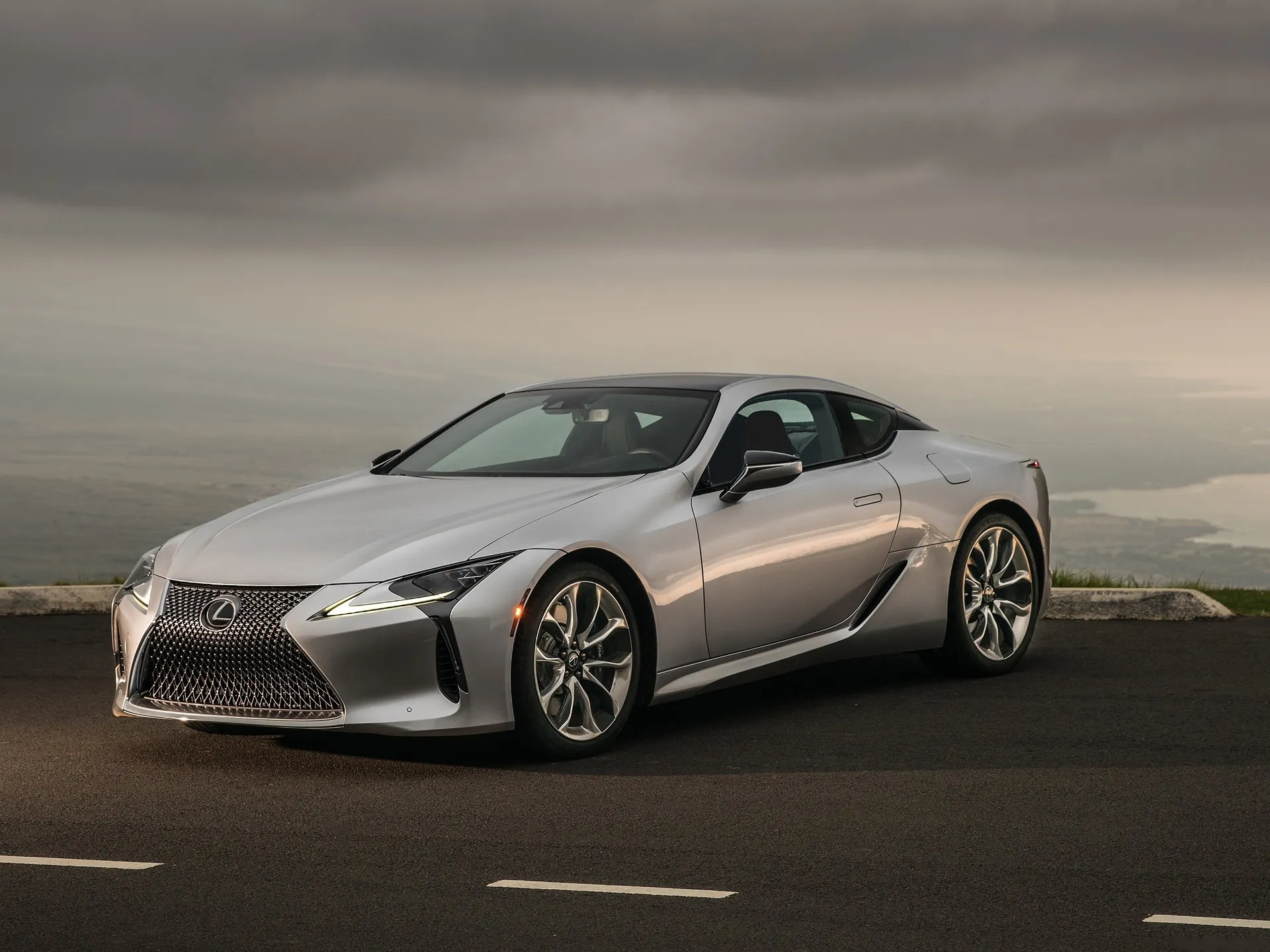 Lexus LC 500 (2018)