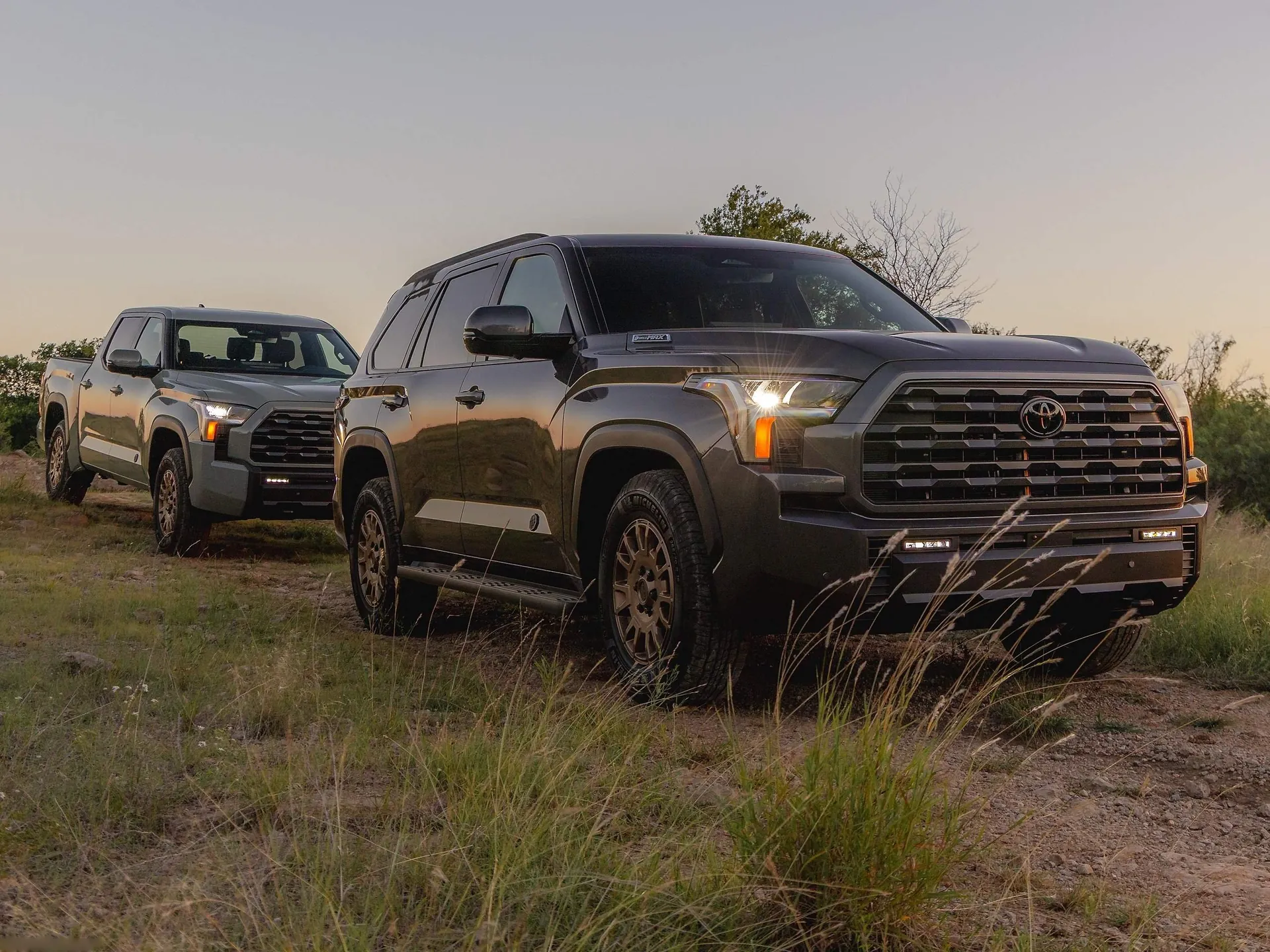 Toyota Sequoia Trailhunter (2027) – skupinový snímek