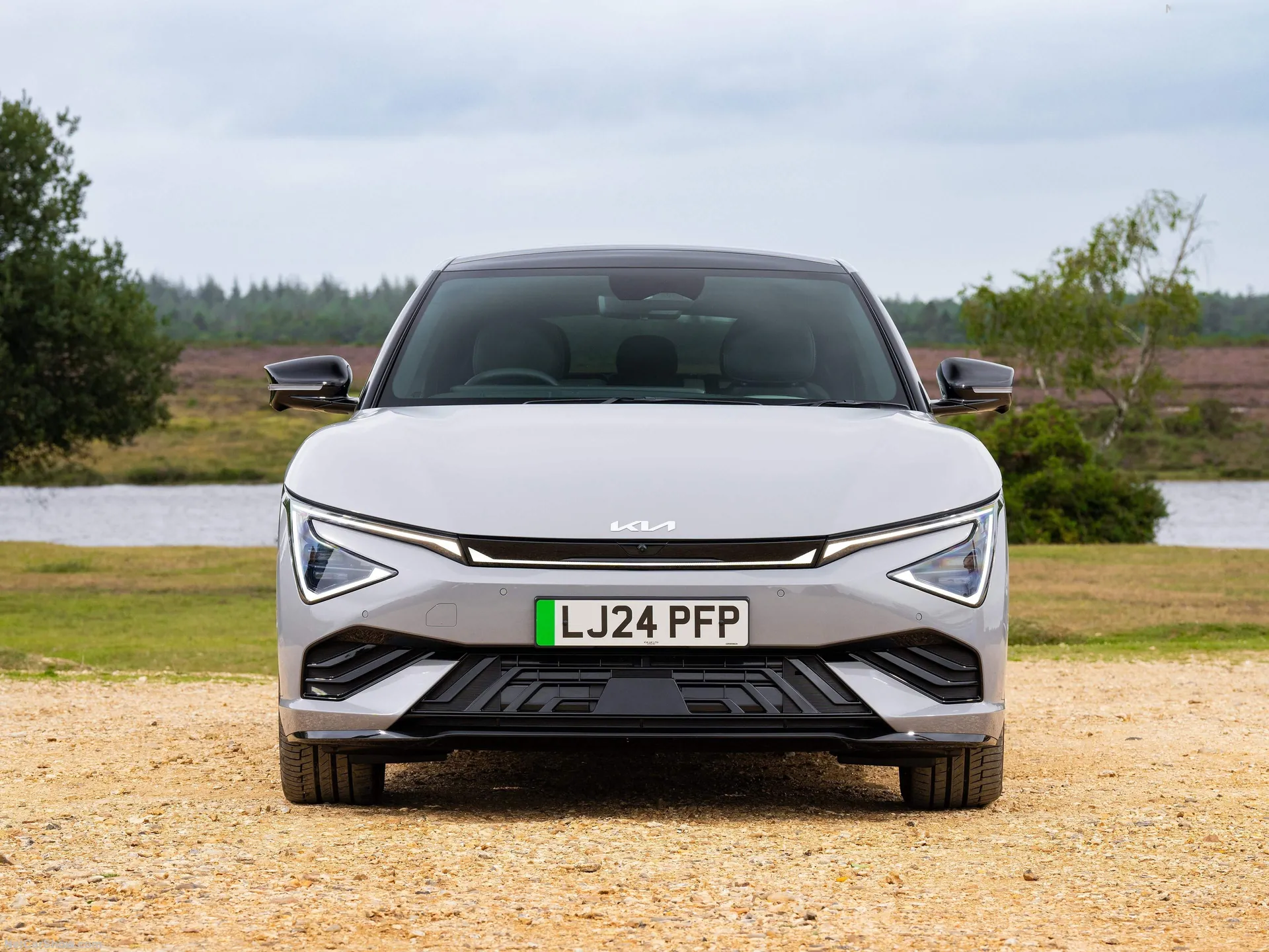 Kia EV6 [UK] (2025) – zepředu