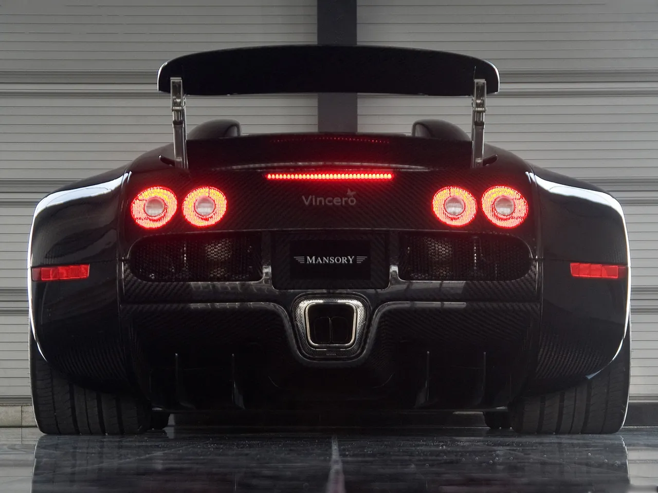 Mansory Bugatti Veyron Linea Vincero (2009) – zezadu