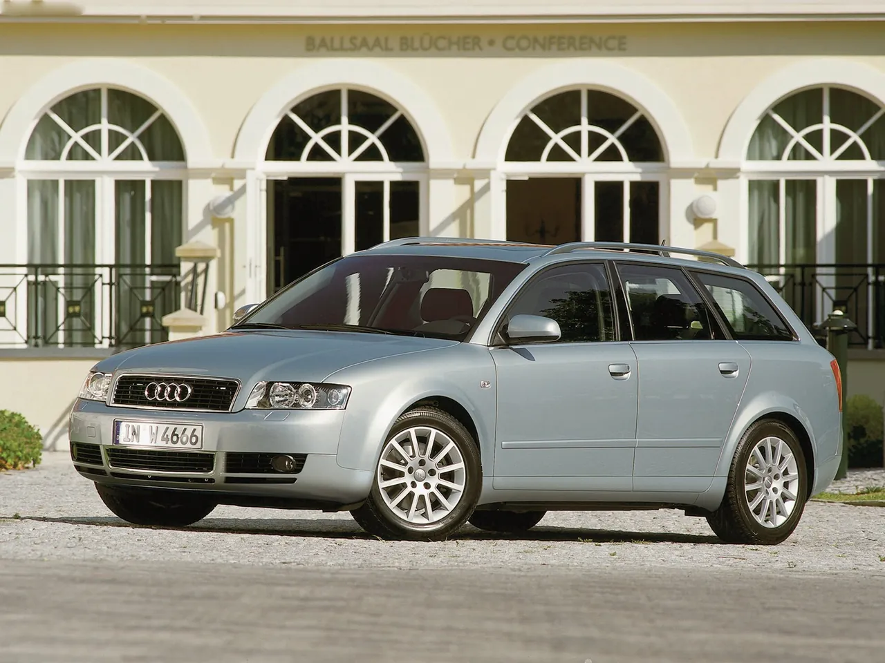 Audi A4 Avant (2001)