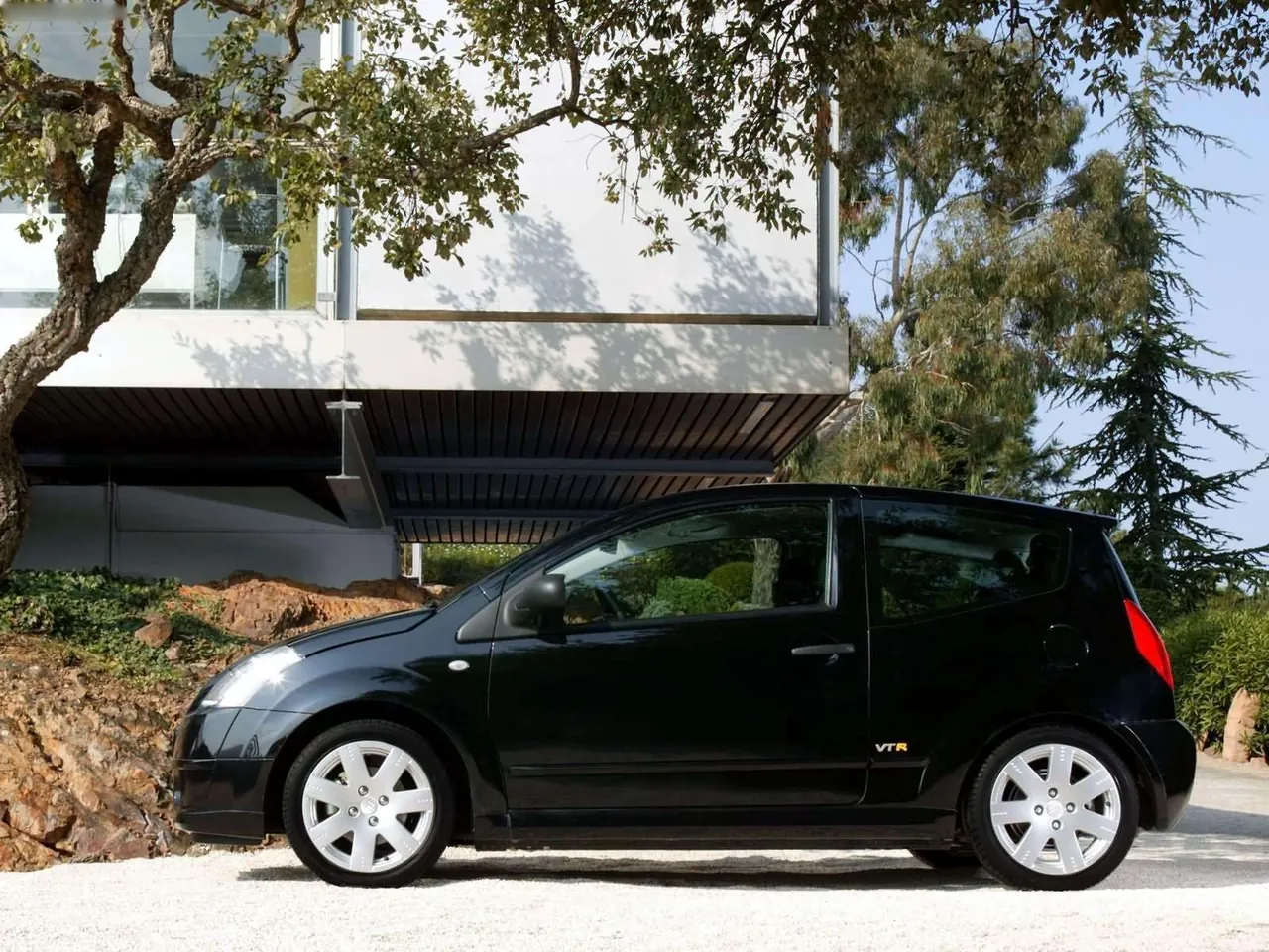 Citroen C2 (2004) – boční profil