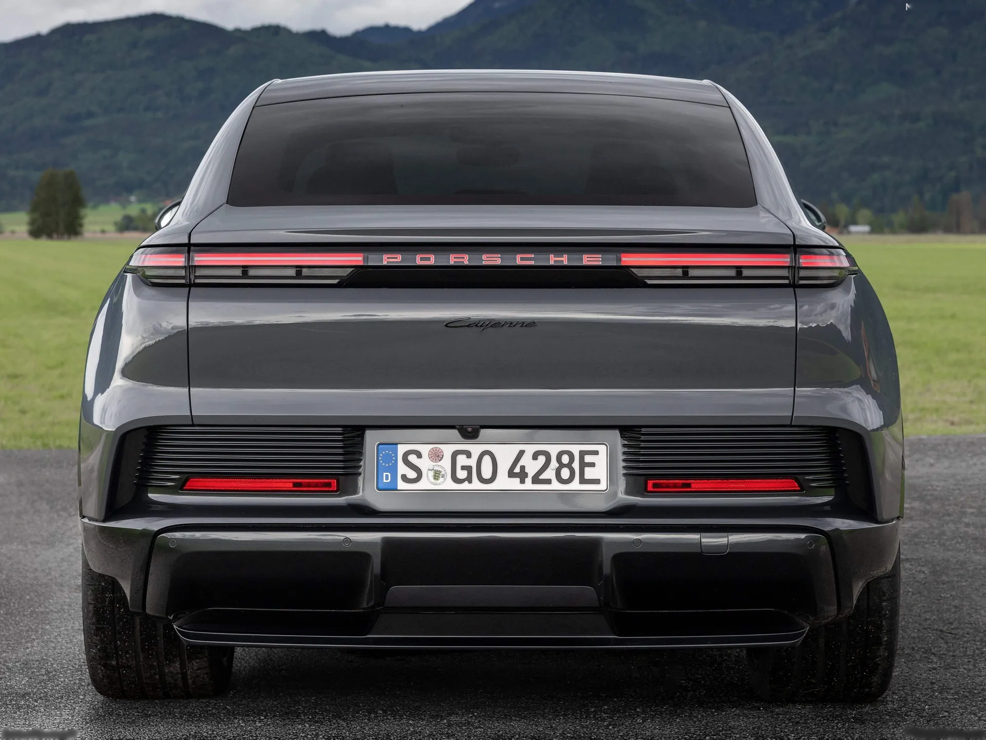 Porsche Cayenne Coupe Electric (2027) – zezadu