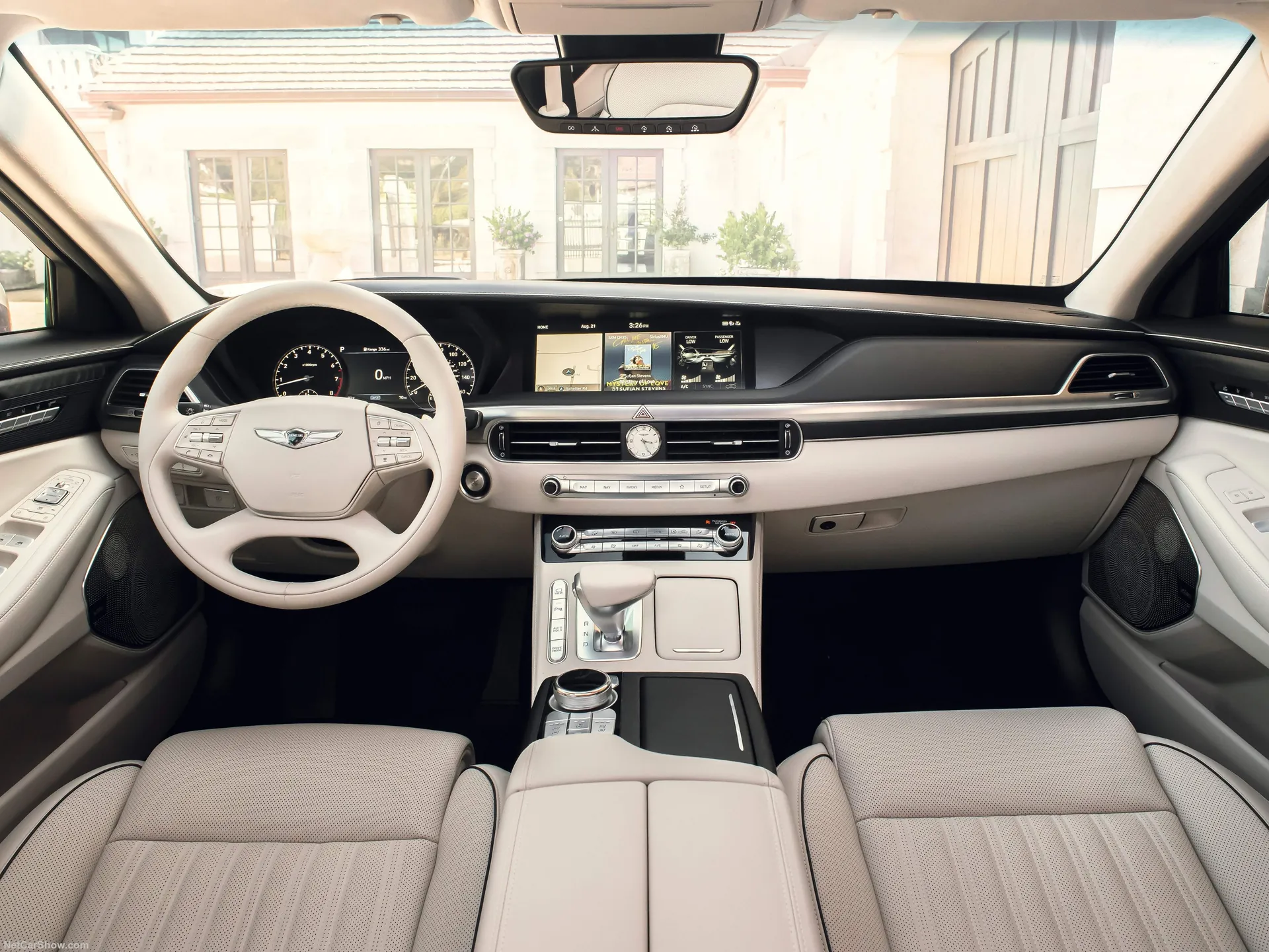 Genesis G90 (2020) – interiér