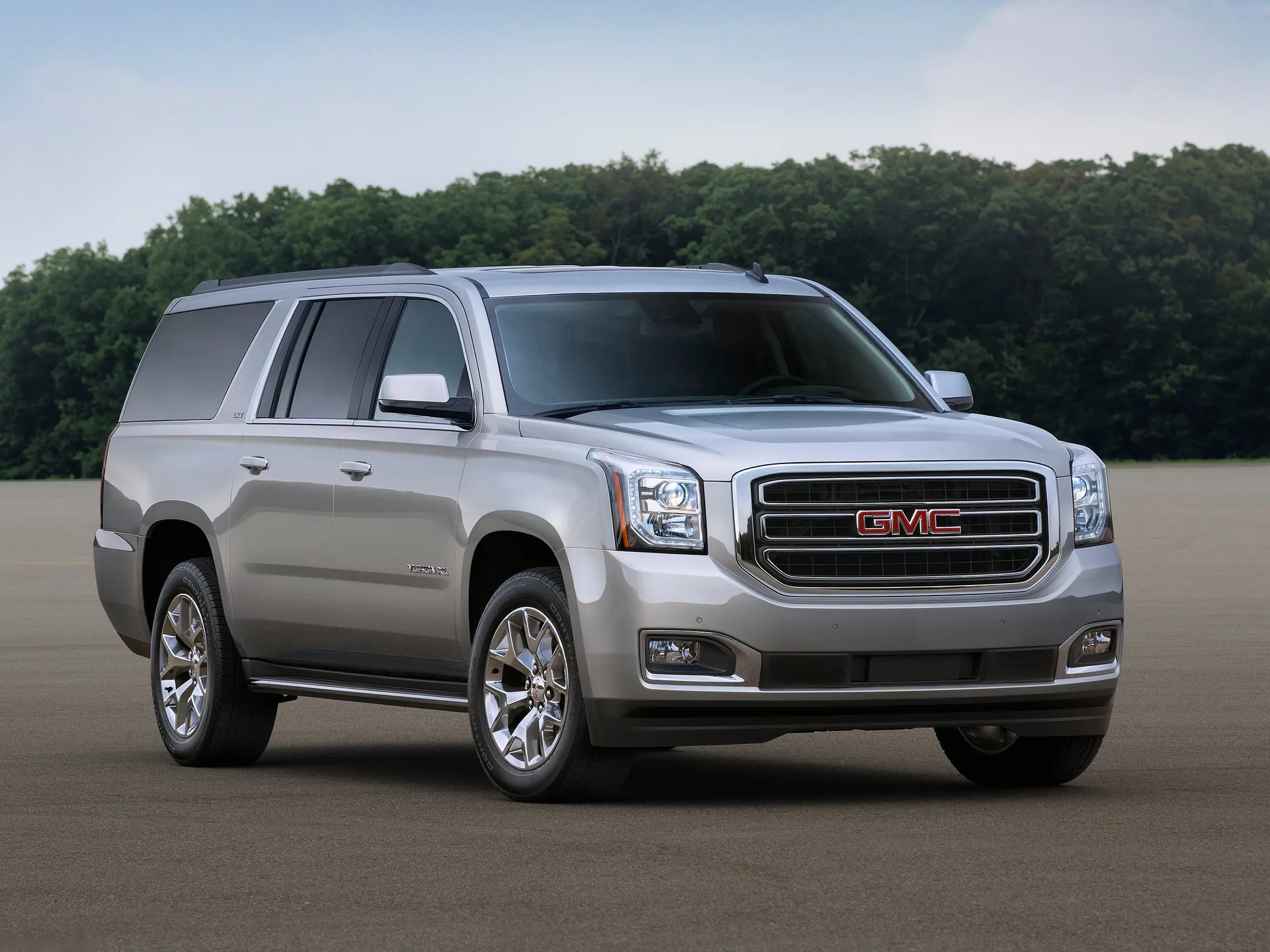 GMC Yukon XL (2015)
