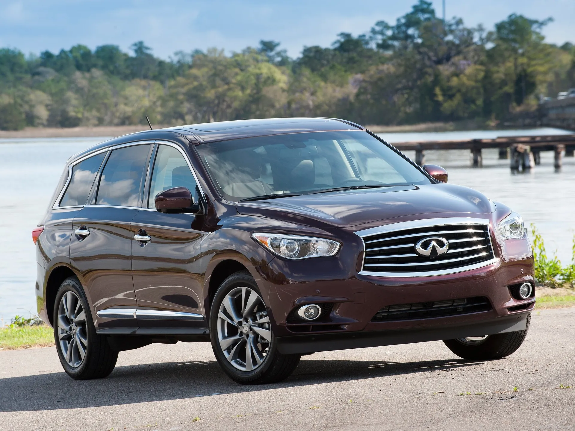 Infiniti JX (2013)