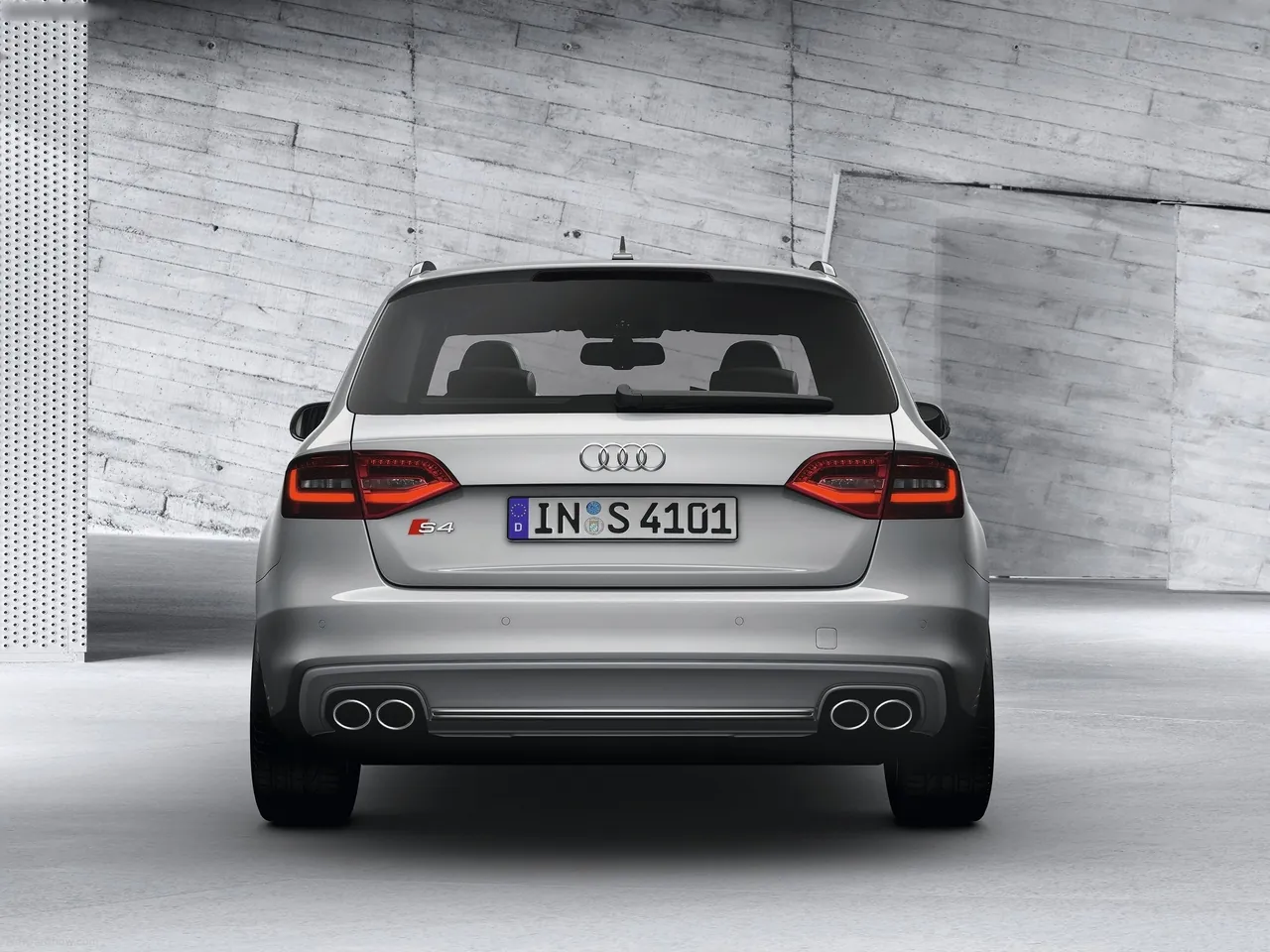 Audi S4 Avant (2013) – zezadu